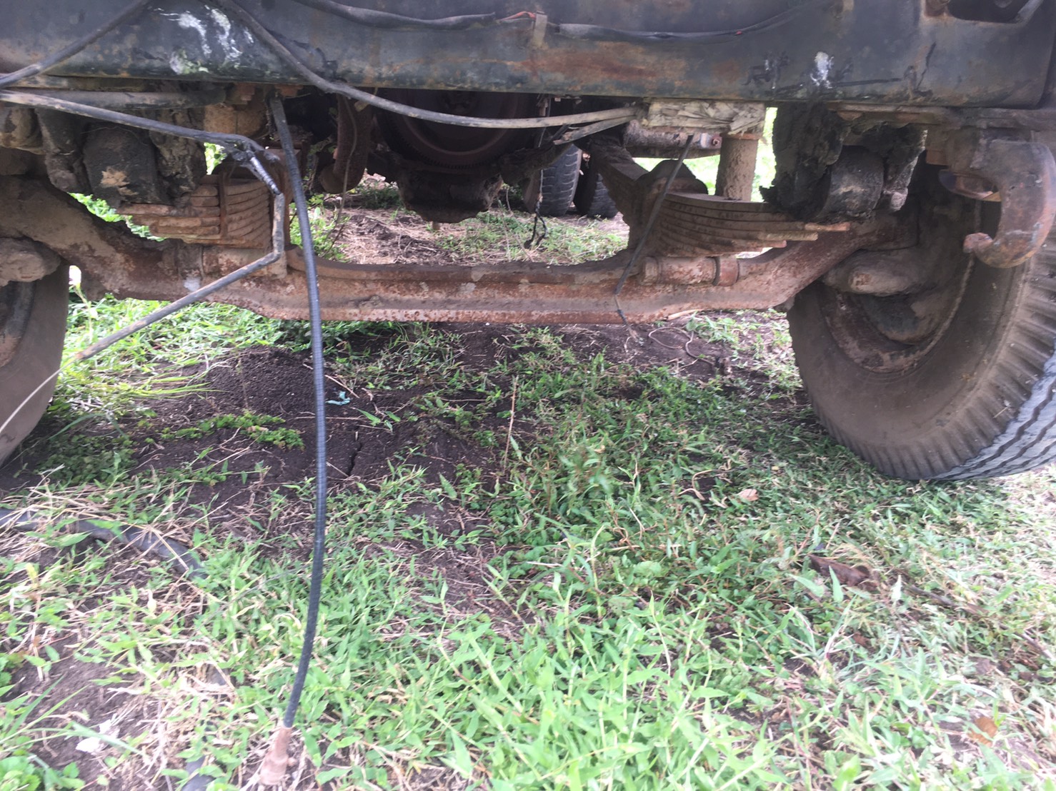 คานหน้า ฟูโซ่ 518 เบรคใหญ่ 19000บาท พร้อมแหนบ