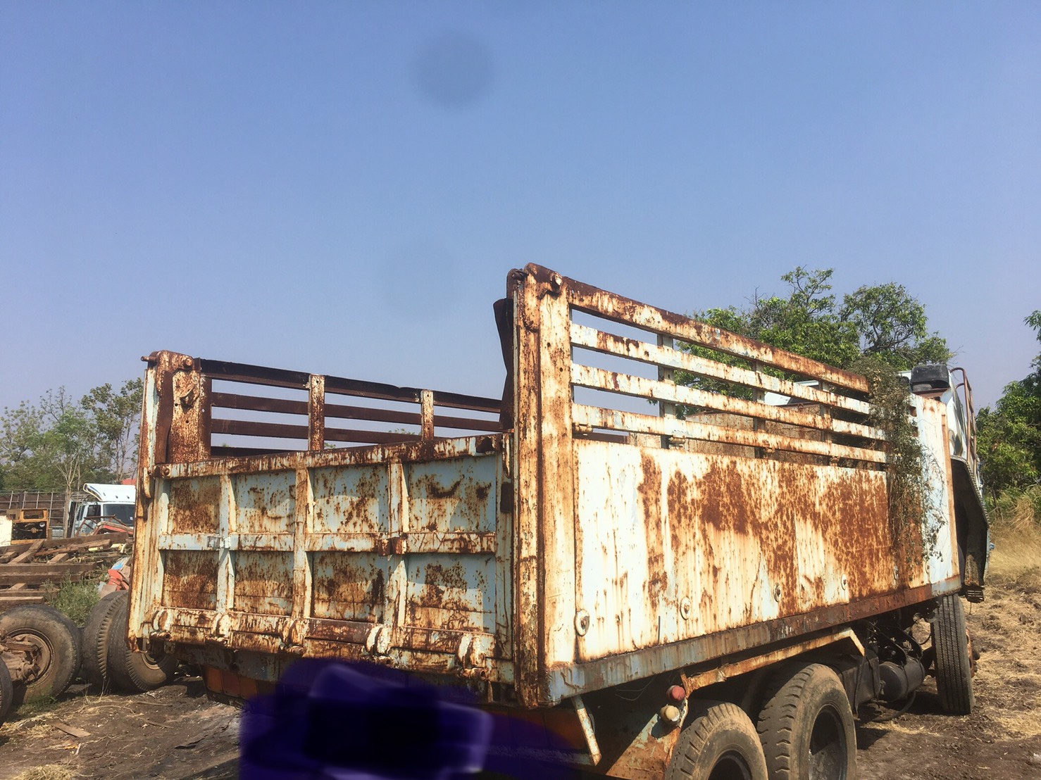 ขายกระบะ 10ล้อ พร้อมชุดอุปกรณ์ ดั้ม 65000บาท 0816278866