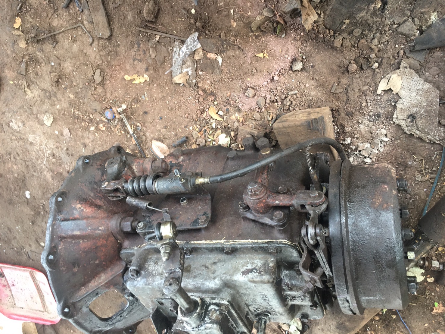 เกียร์ Hino EH700 16000 บาท  พร้อมเกียร์ฝาก พร้อมใช้งาน