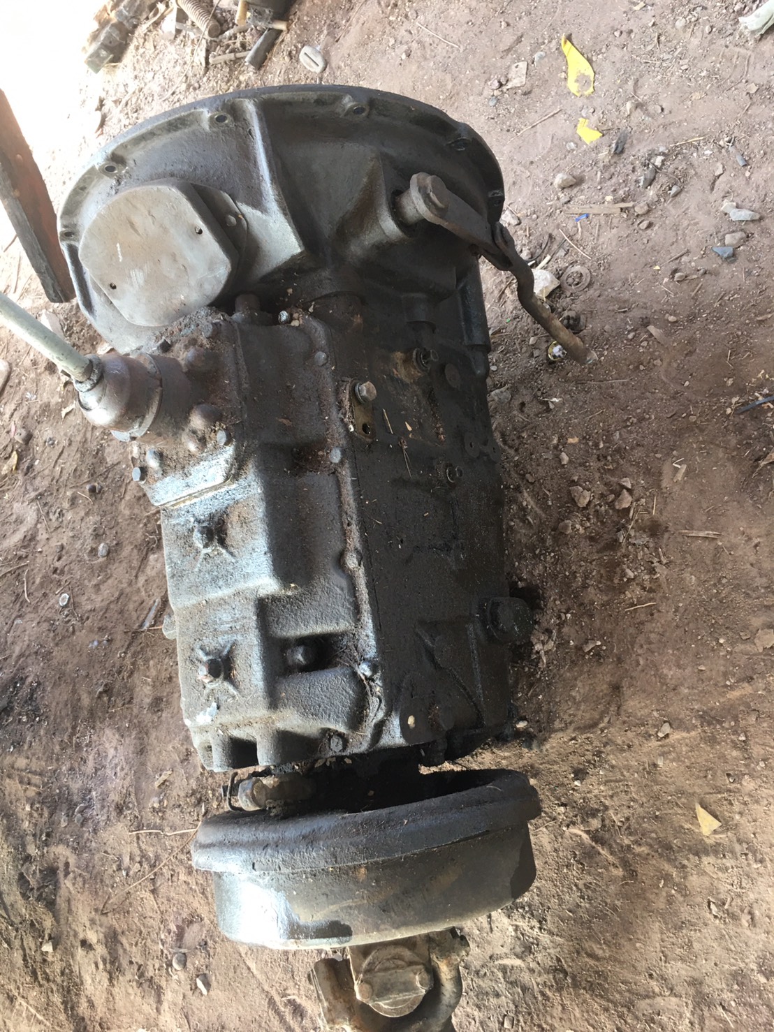 เกียร์ นิิสัน ชนPD6 185 แรง 25000 บาท