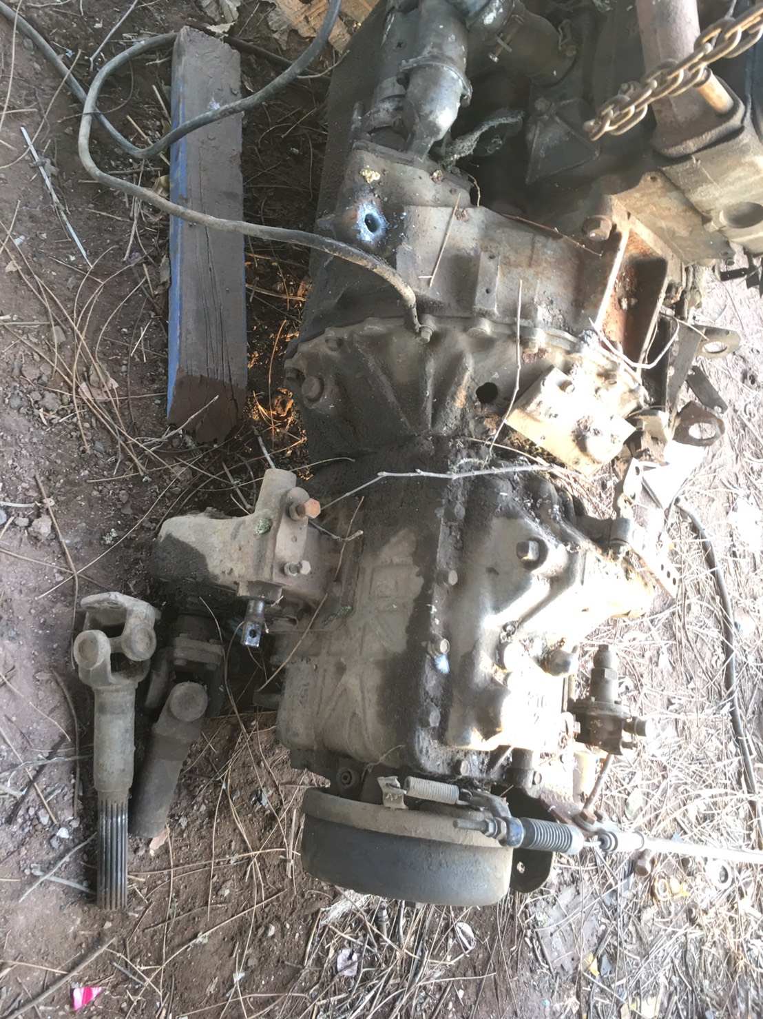 เครื่อง ISUZU 6BD1 ปั้มลม ปั่นเพาเวอร์ 48000 บาท เกียร 6ถอย 18000บาท เครื่อง ISUZU 6BD1 ปั้มลม ปั่นเพาเวอร์ 48000 บาท เกียร 6ถอย 18000บาท