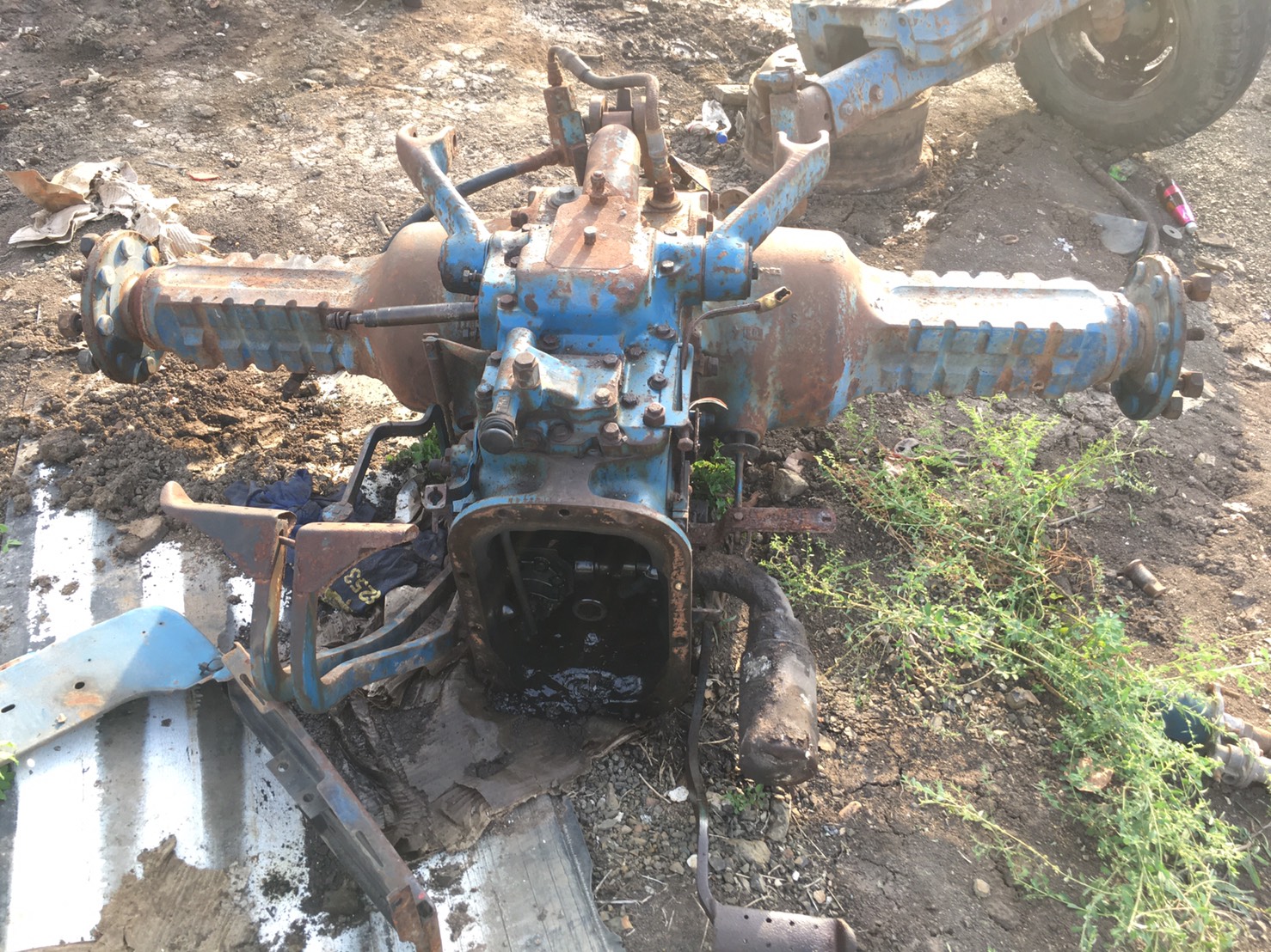 แยกอะไหล่ รถไถ่ FORD 3สูบ