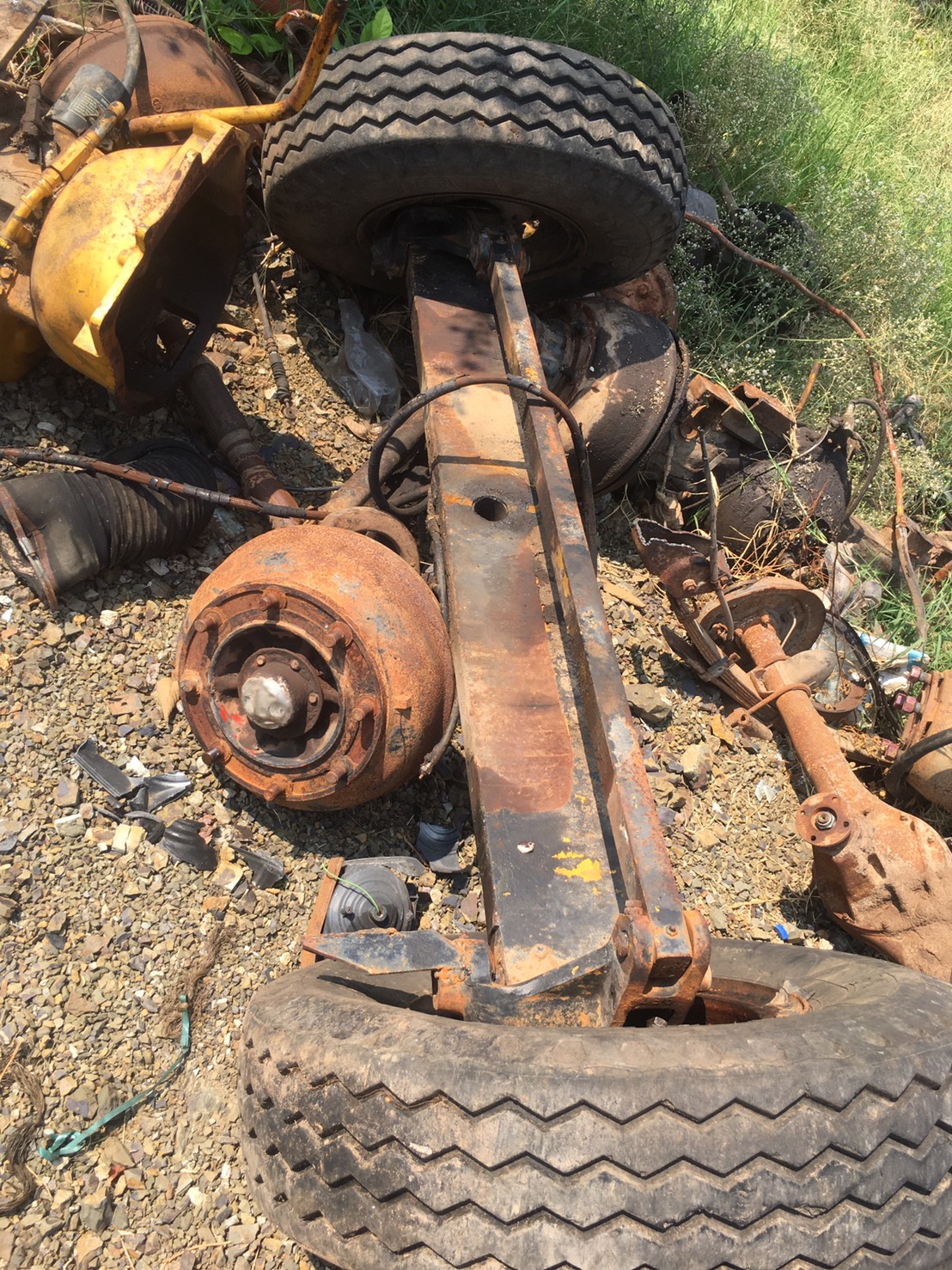 คานหน้า พร้อมยาง JCB cx3 8500 บาท พร้อมยางกะทะ