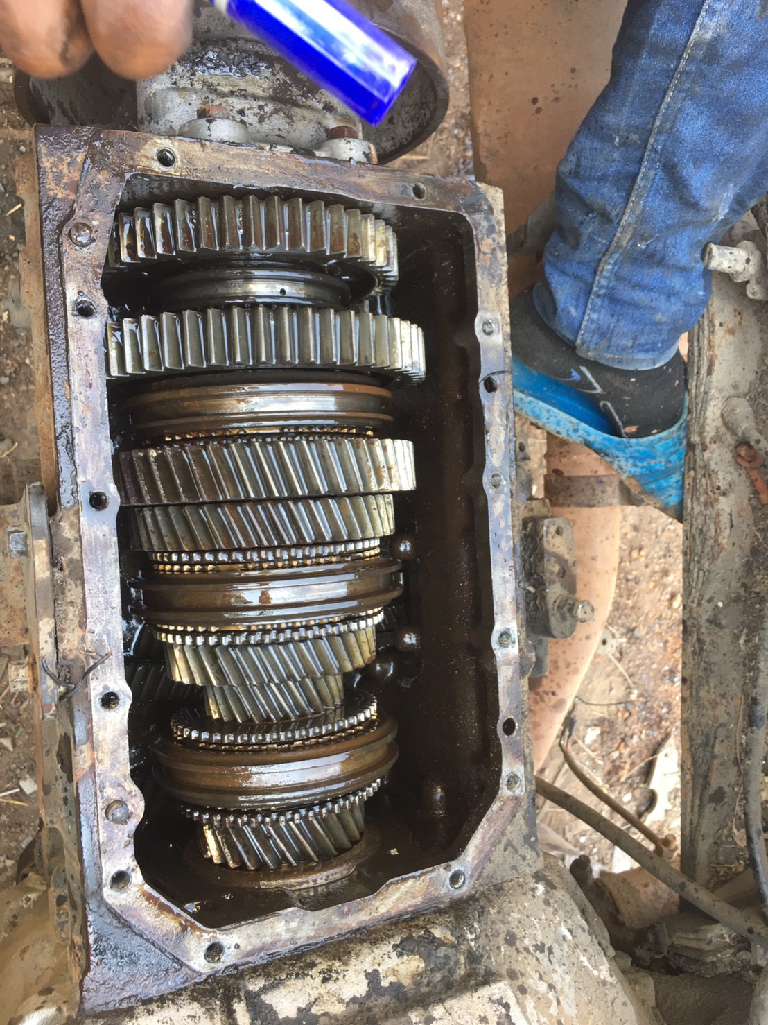 เกียร์ ISUZU ร็อกกี้ 7เกียร์ถอย 7รอบ 2 28000บาท พร้อมใช้งาน0816278866