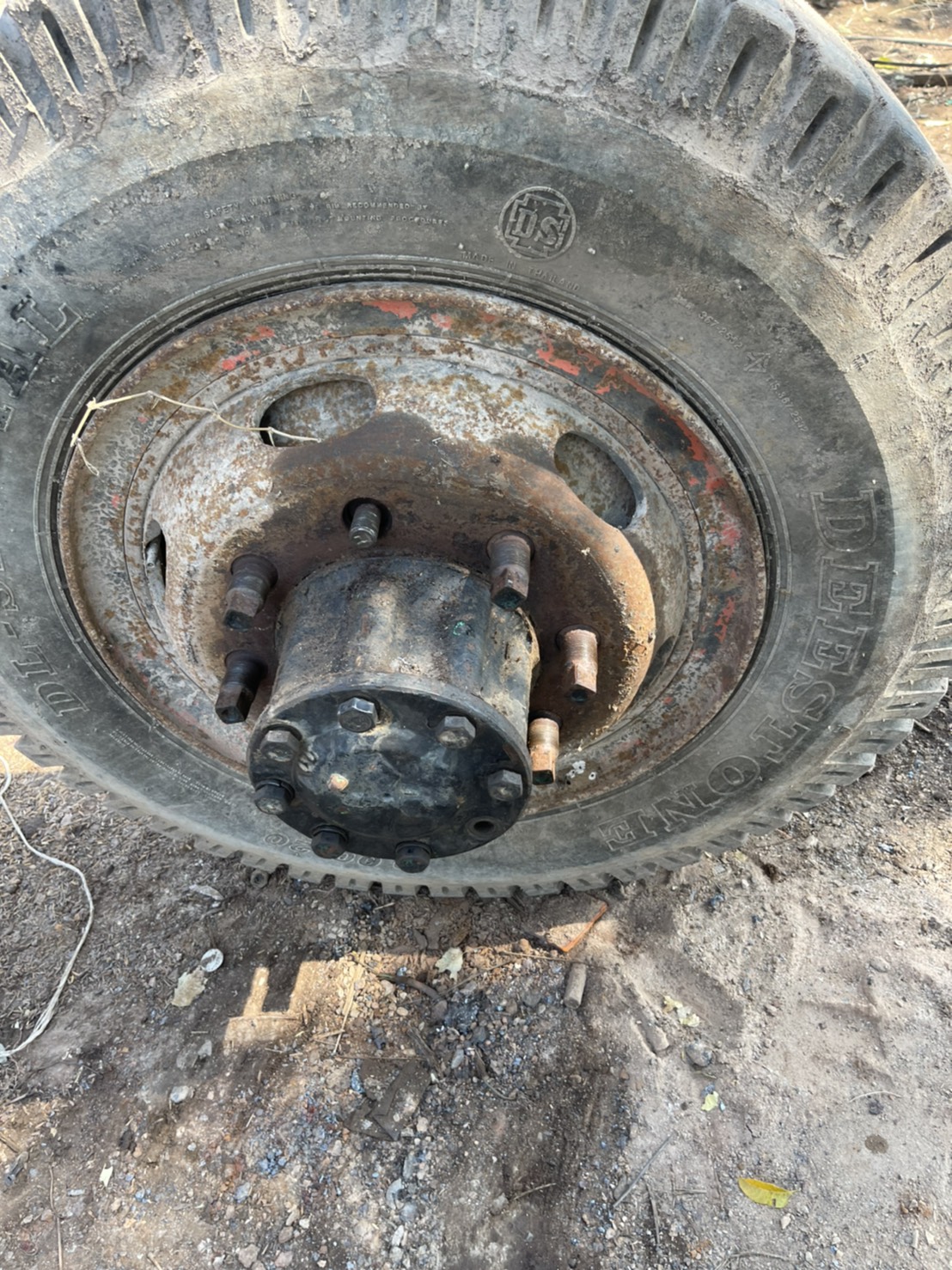 เพลา ฟูโซ่ 25000บาท 12ตัน 0816278866