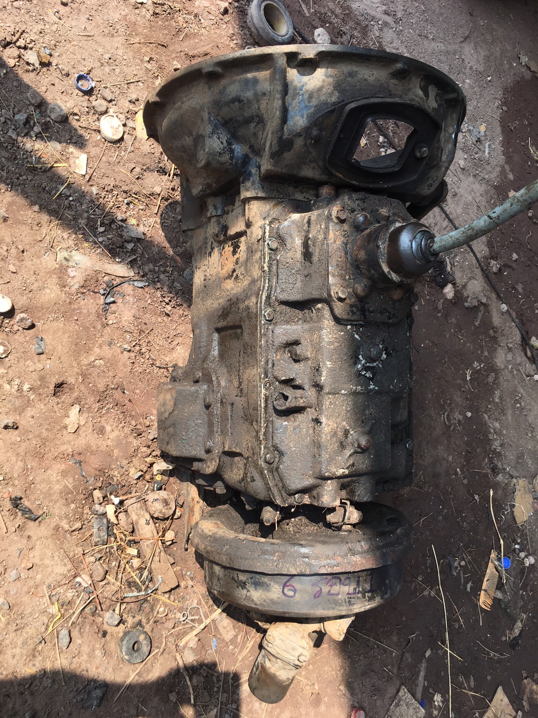 เกียร์ UD 6รอบ1 6เกียร์ถอย 16000 บาท พร้อมใช้งาน