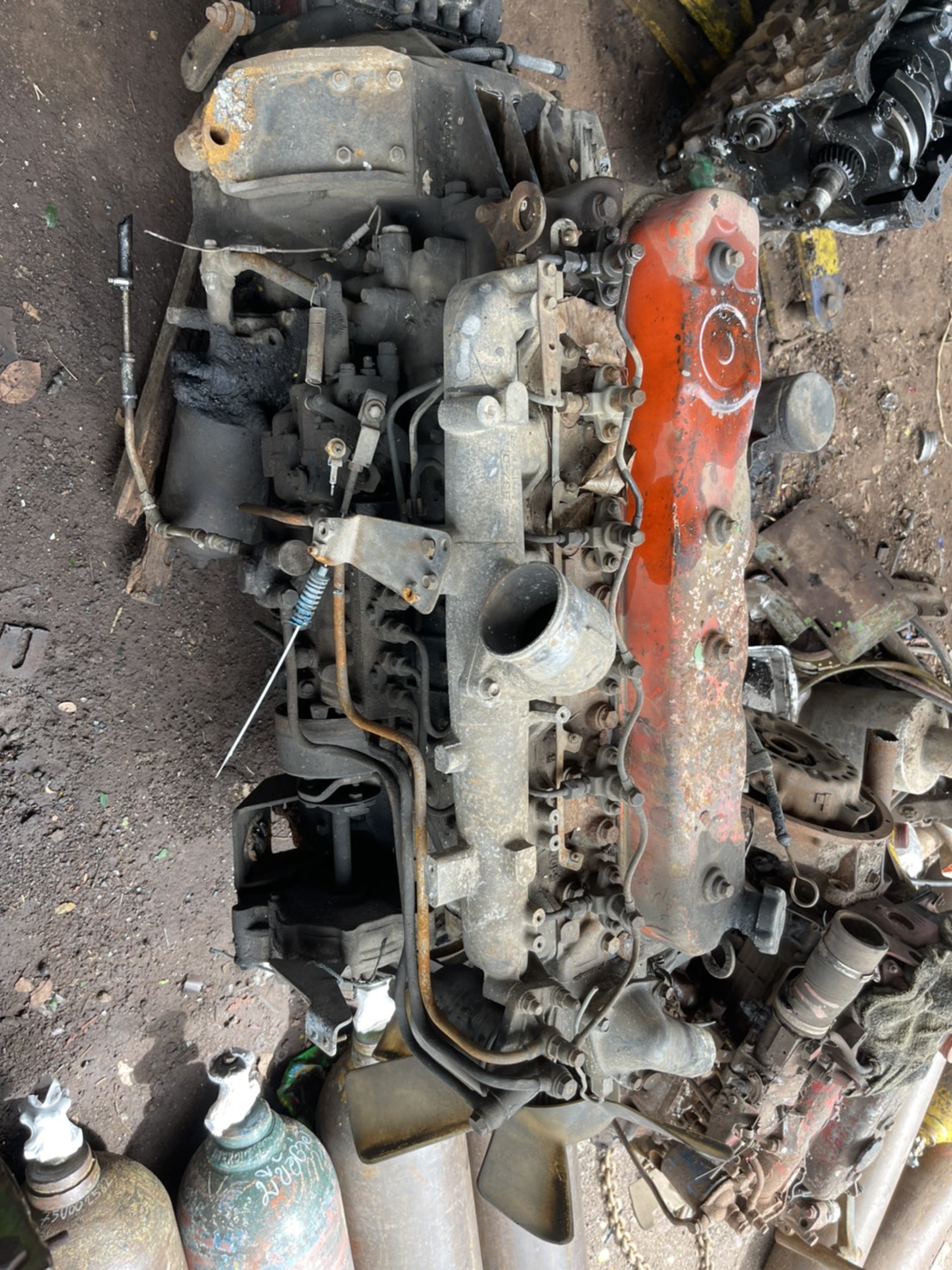 เครื่อง 6BG1 175 แรง พร้อมใช้งาน 0816278866 65000 บาท