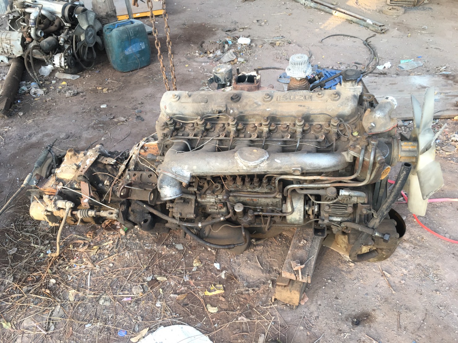 เครื่อง ISUZU 6BD1 ปั้มลม ปั่นเพาเวอร์ 48000 บาท เกียร 6ถอย 18000บาท เครื่อง ISUZU 6BD1 ปั้มลม ปั่นเพาเวอร์ 48000 บาท เกียร 6ถอย 18000บาท