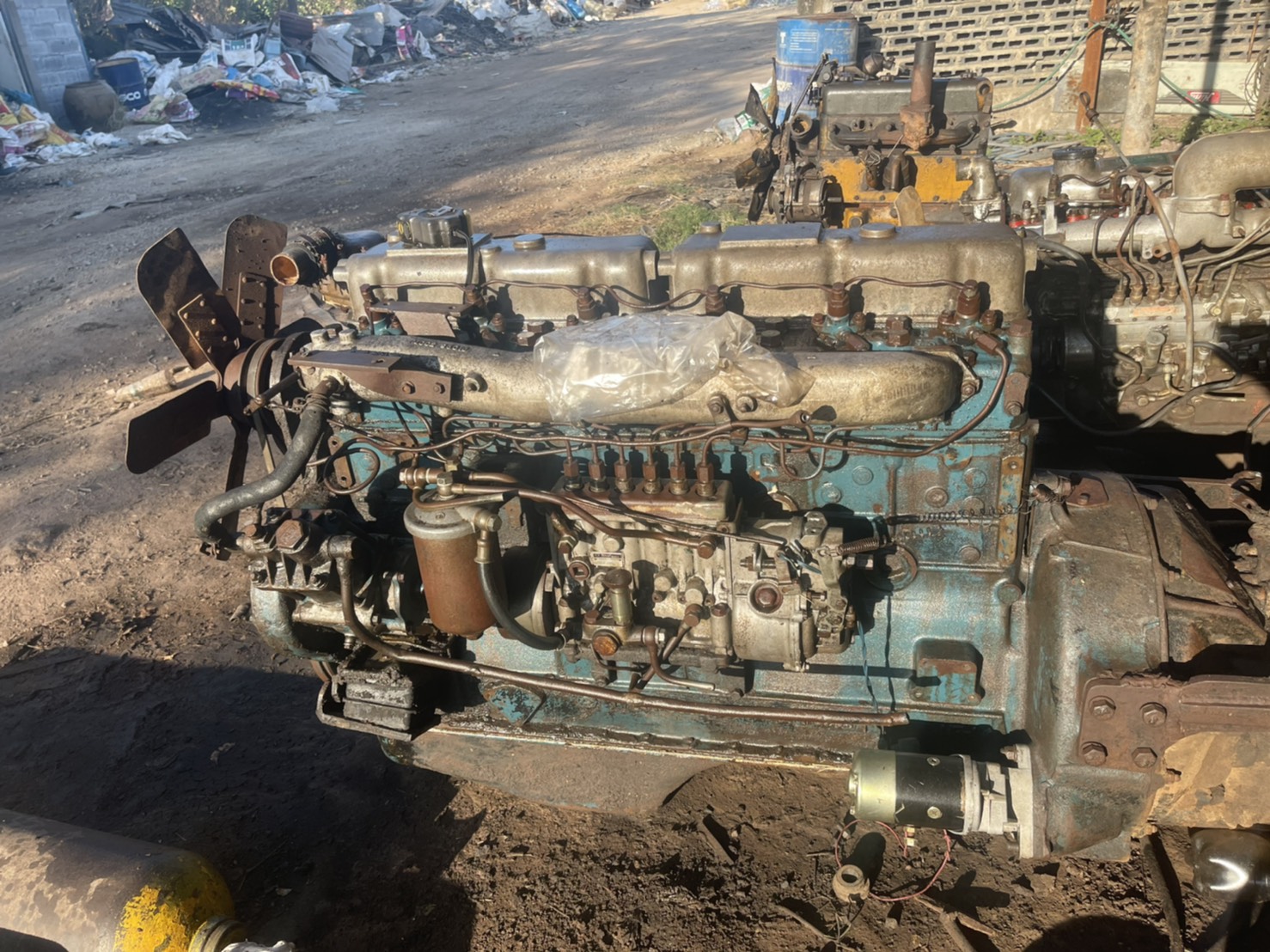 เครื่องพร้อมเกียร์ นิสัน PD6 185 แรง