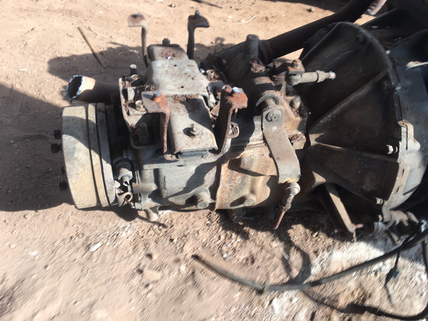 เกียร์ isuzu 115แรง 16000พร้อมใช้งาน