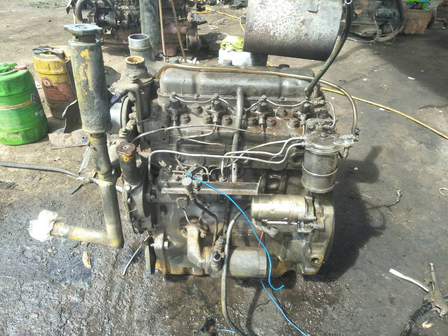 เครื่อง รถJCB หน้าตัก หลังขุด 40000 บาท 0816278866  LD50  0816278866