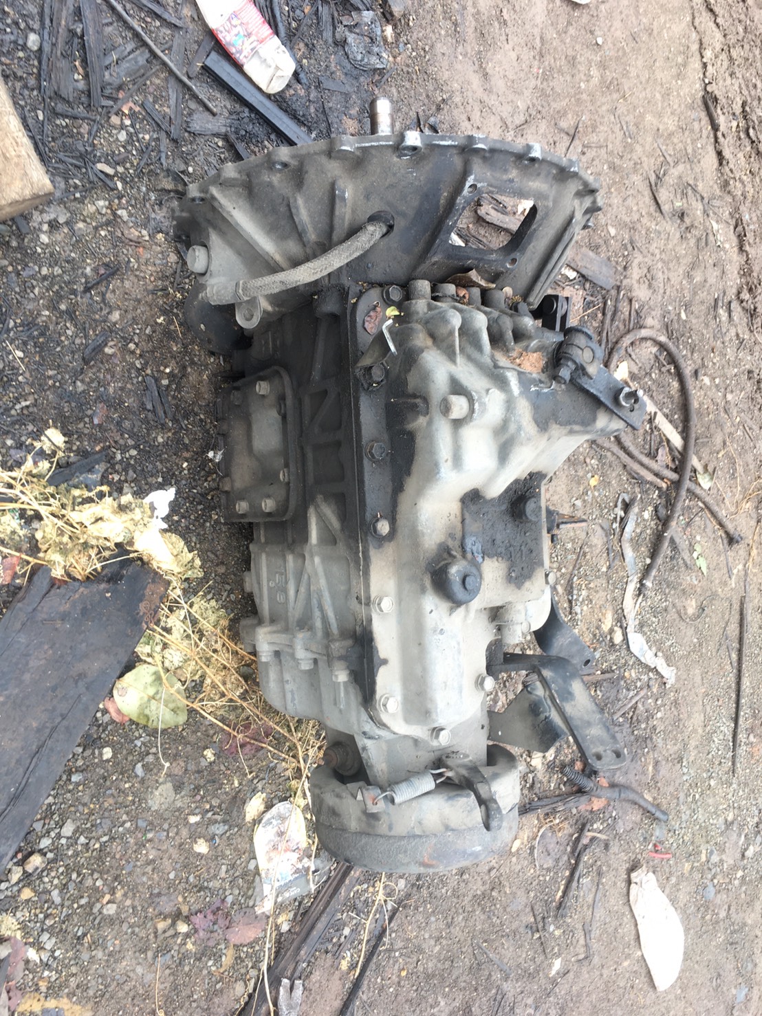 เกียร์ ISUZU ร็อกกี้ 7เกียร์ถอย 7รอบ2 26000บาท พร้อมใช้งาน