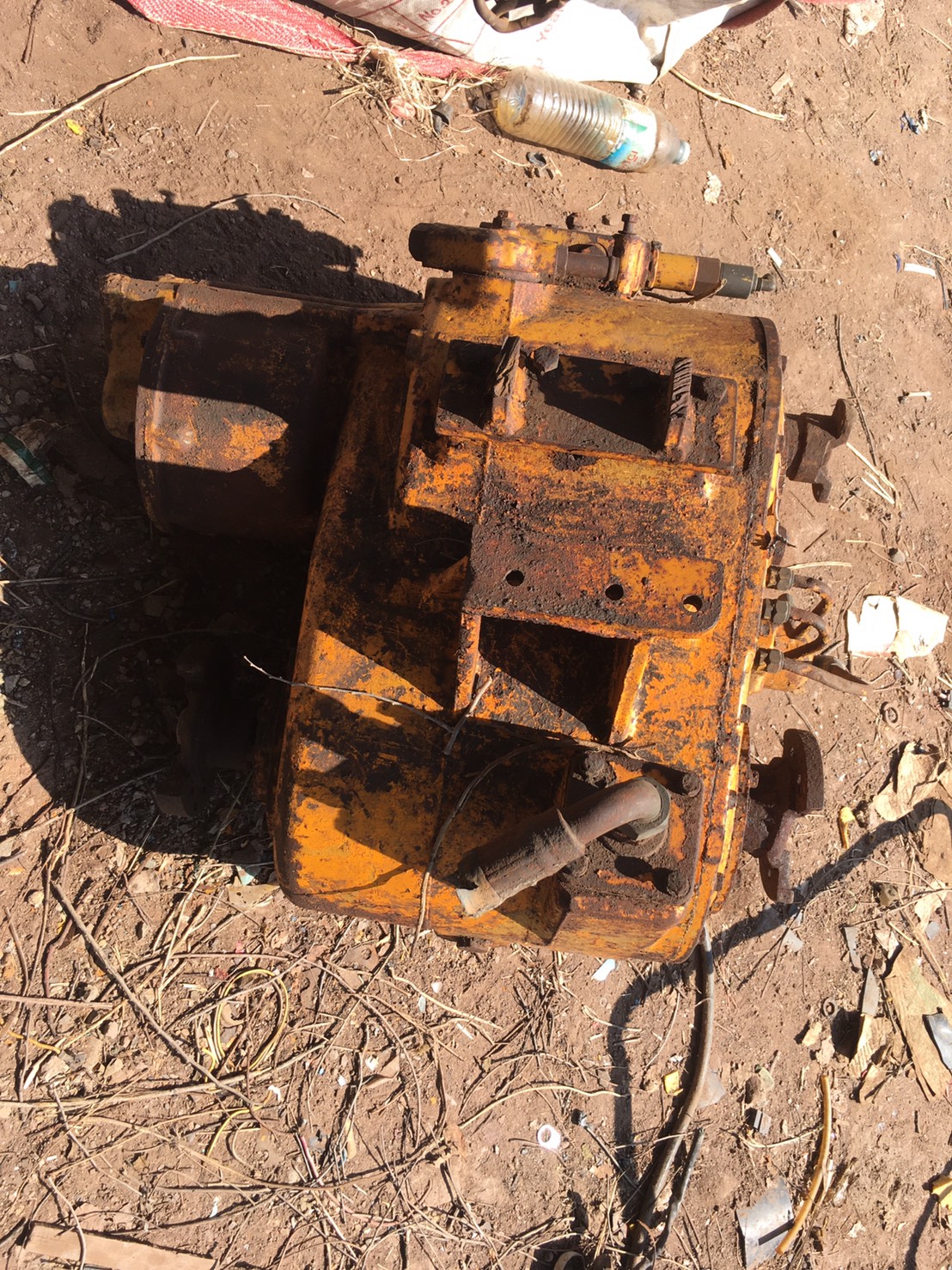 เกียร์ รถตักJH พร้อมใช้งาน 26000บาท