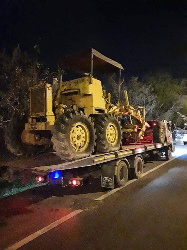 แยกอะไหล่ รถเกรด โคมัสสุ GD375H