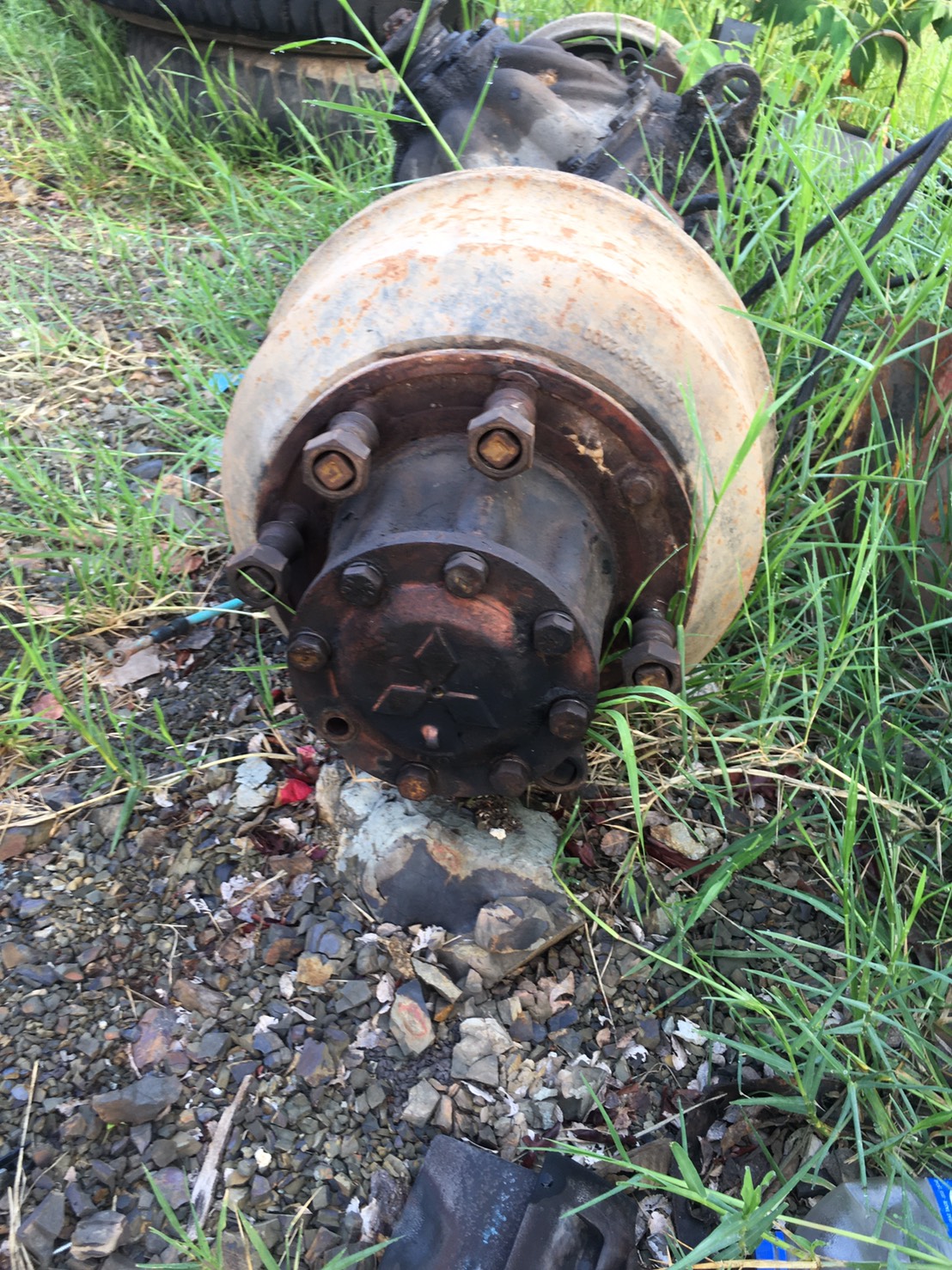 เพลามิตชู 10ตัน 8น็อต 26000บาท พร้อมใช้งาน