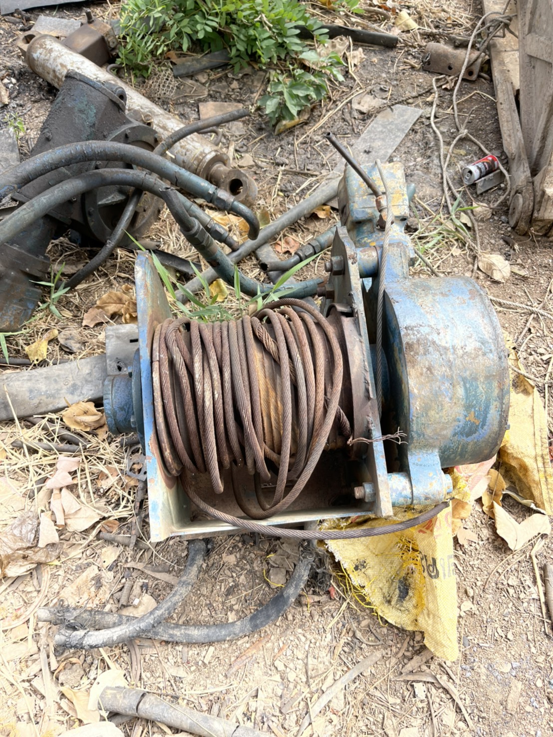 วิน รถหกล้อ 15000 บาท  พร้อมใช้งาน 0816278866