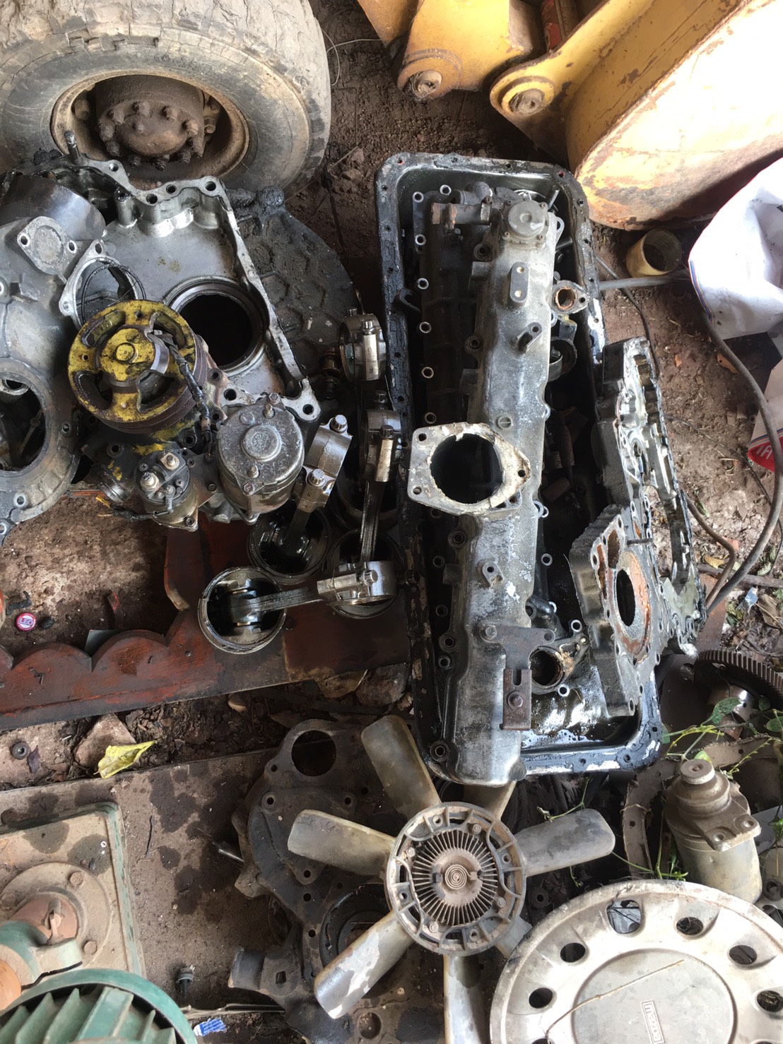 แยกขาย อะไหล่ ISUZU 6HE1 195แรงราคาเบาๆ