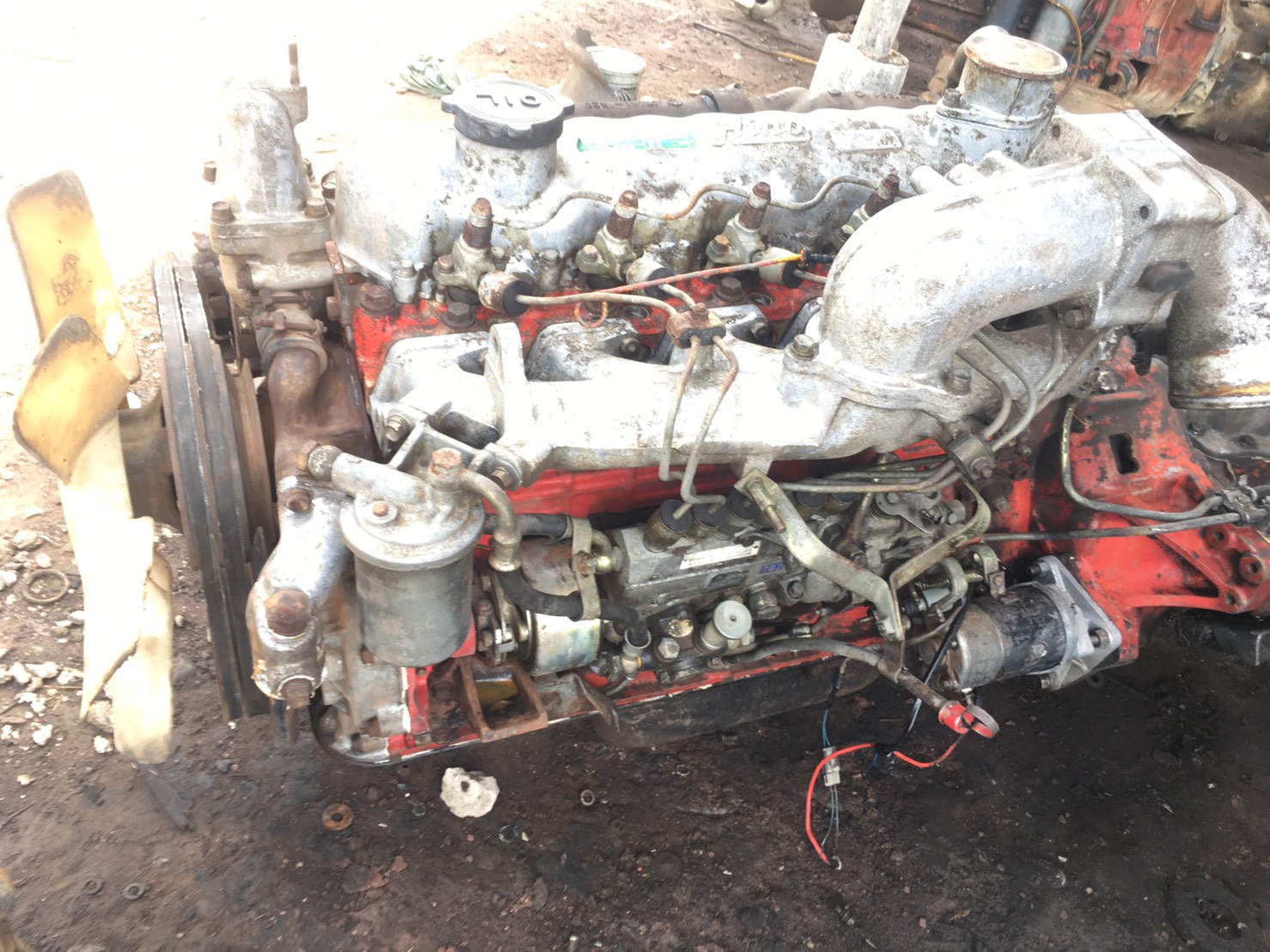 เครื่อง HINO 168 แรง EH700    50000 บาท พร้อมใช้งาน