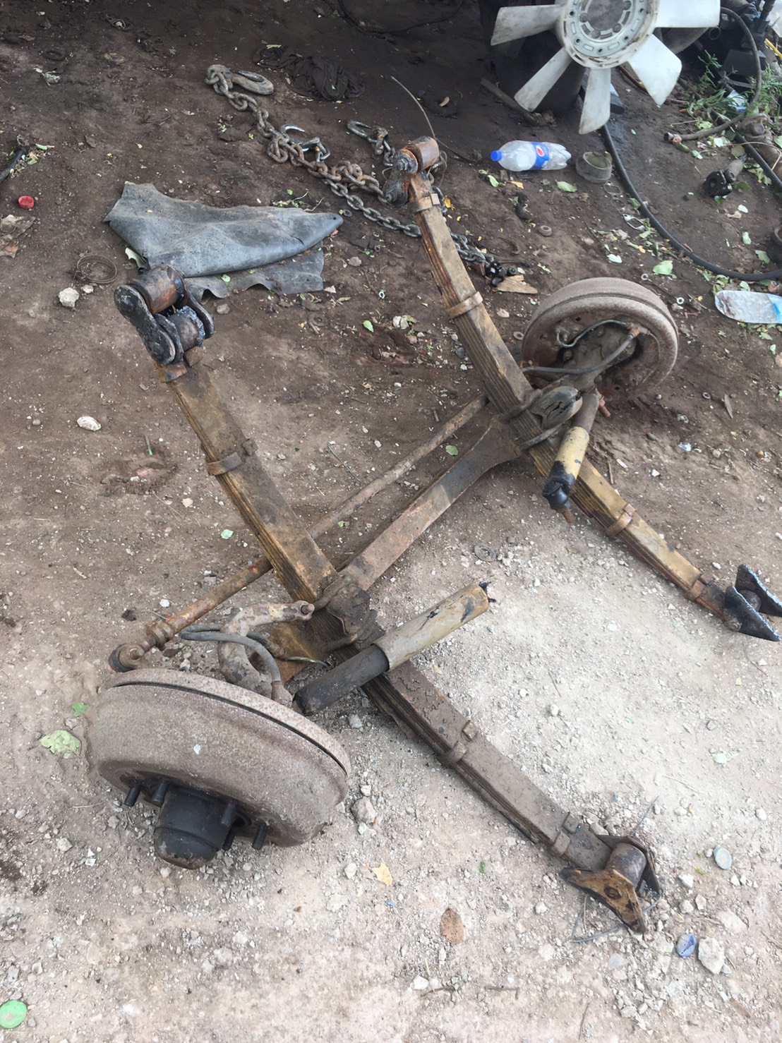 คานหน้า พร้อมแหนบ ISUZU แอ๋ว 6500 บาท