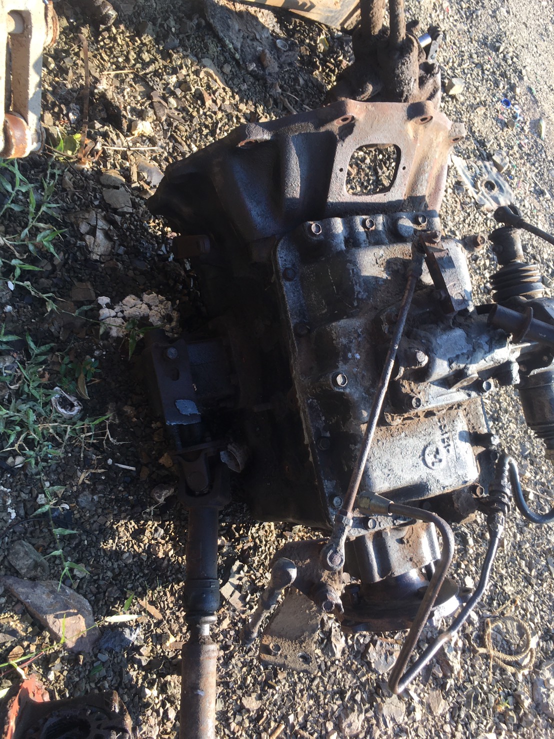 เกียร์ HINO 3 H พร้อมเกียร์ฝาก พร้อมใช้งาน 28000บาท 0816278866