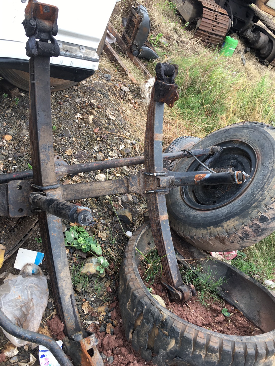 คานหน้า พร้อมแหนบ สือ27นิ้ว 13500บาท