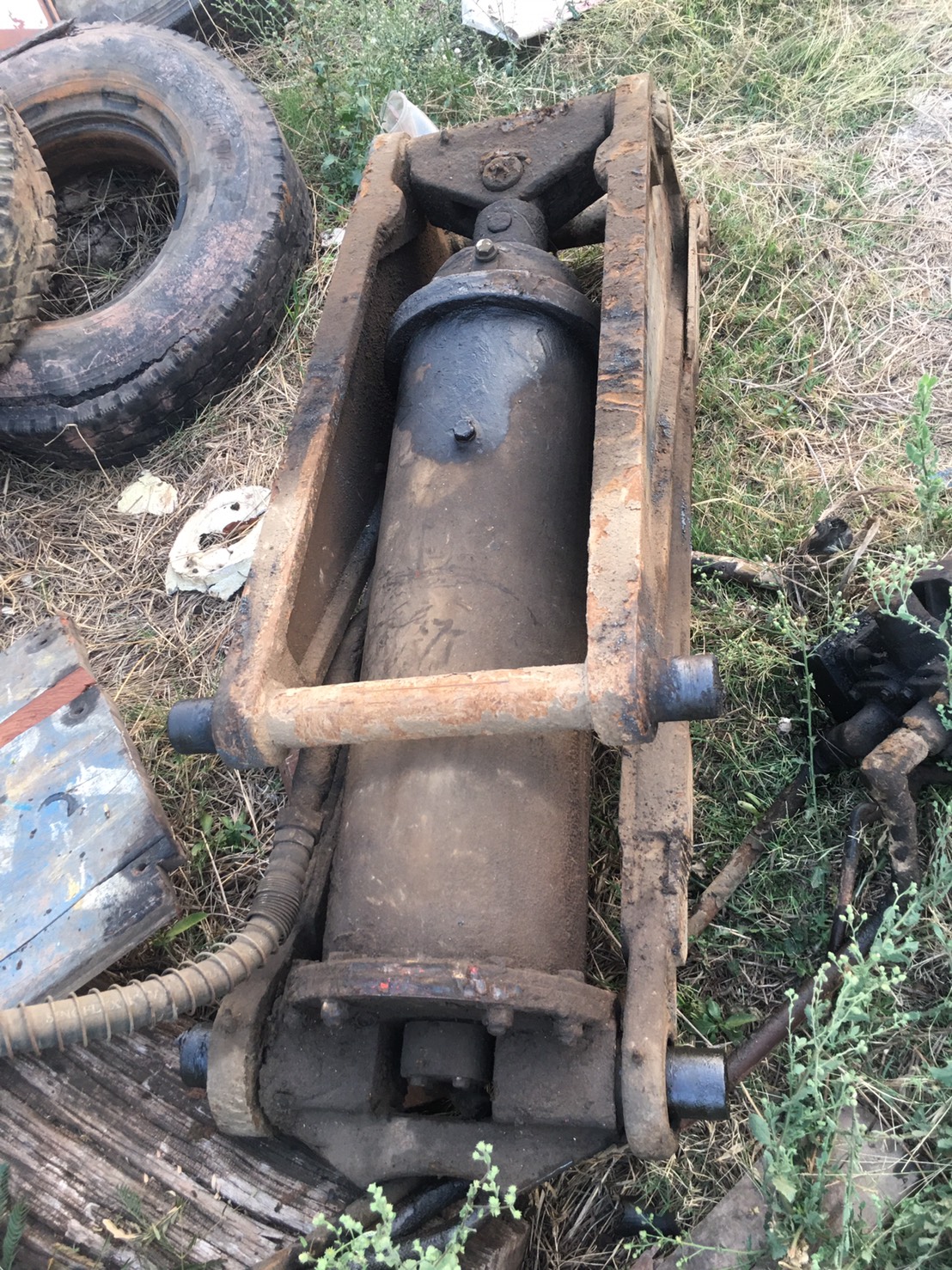 ขายชุดดั้ม10ล้อ พร้อมปั้มปั่น 24000บาท พร้อมใช้งาน