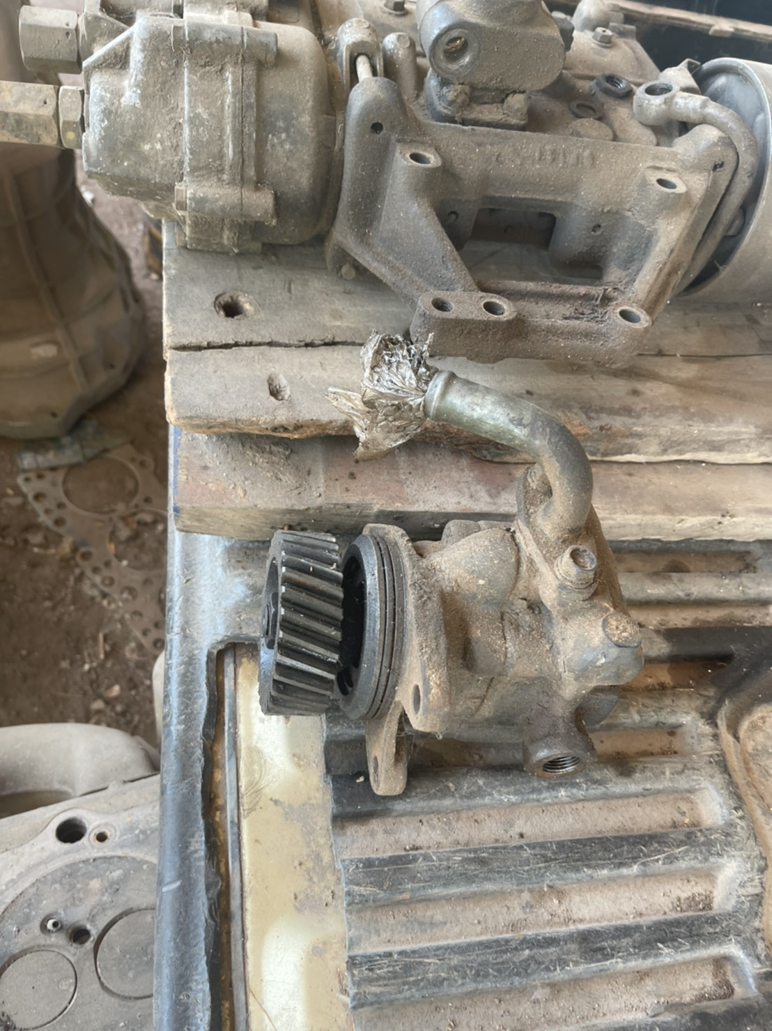 ปั้มดีเชล 6 BG1 6000 บาท ปั้มเพาเวอร์ 2500 บาท พร้อมใช้งาน 0816278866