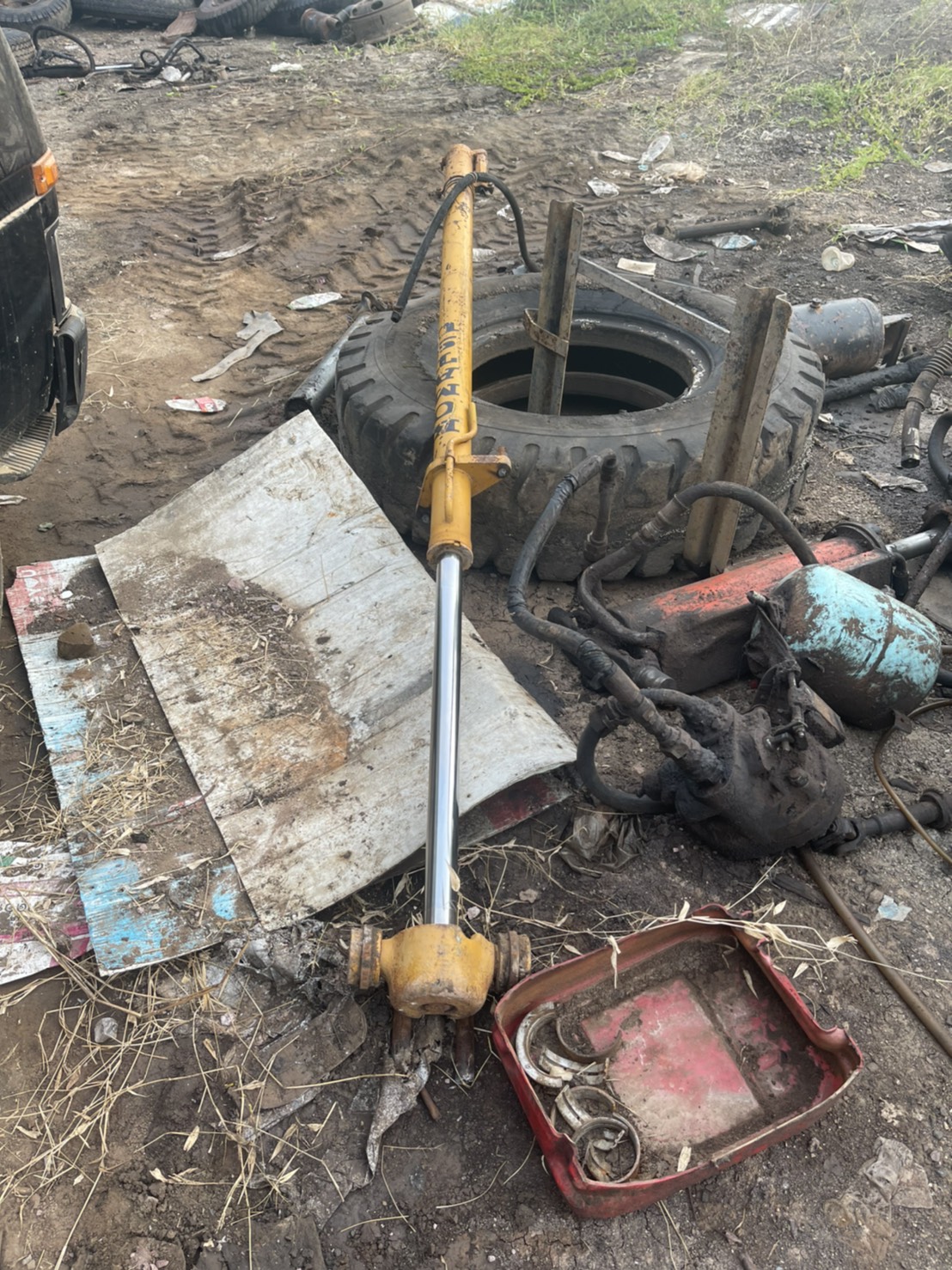 แยกอะไหล่ รถโฟลิค 2 ตัน โคมัสสุ 0816278866