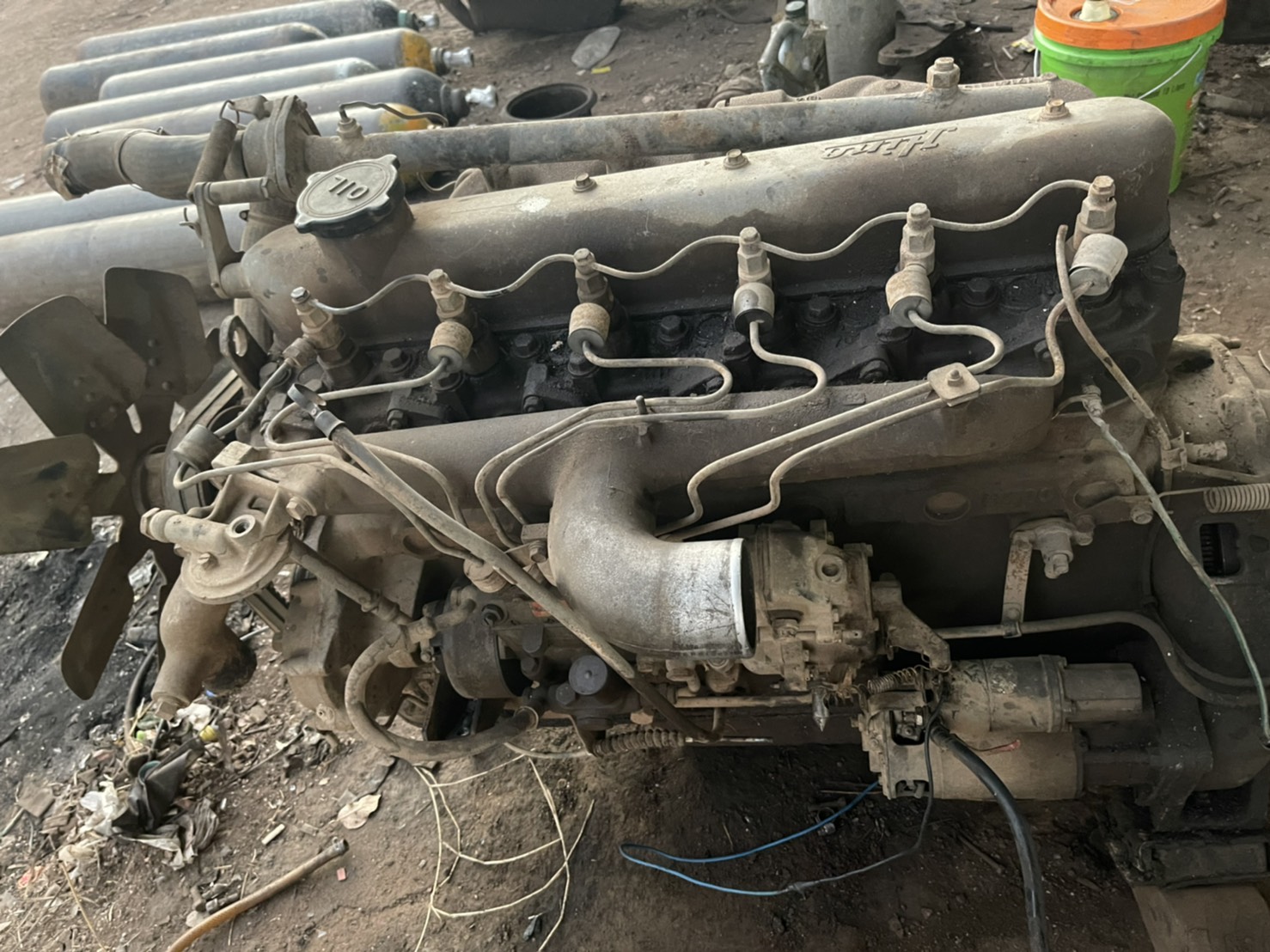 เครื่อง Hino EC100 เครื่อง Hino EC100