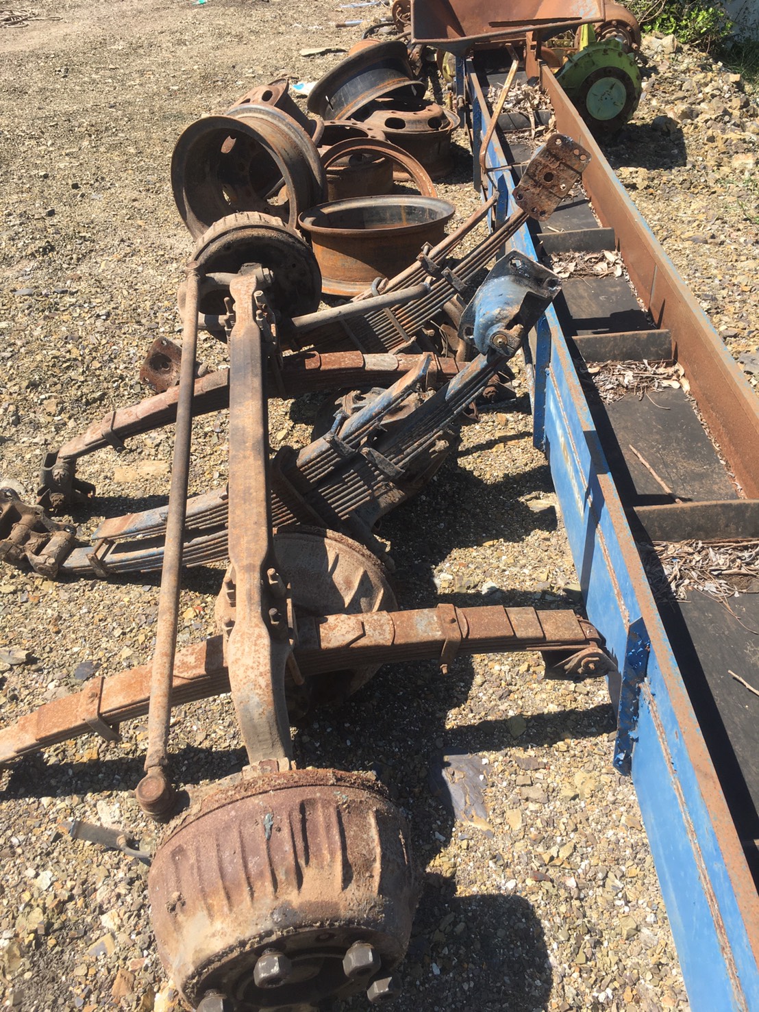 ชุดเพลา คานหน้า พร้อมแนบ26000บาท isuzu 115แรง