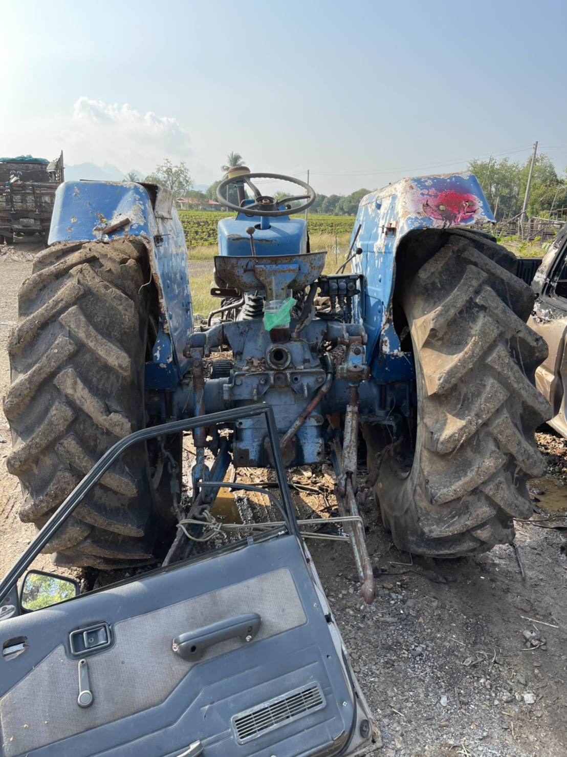 แยกอะไหล่ FORD ชุปเปอร์ ราคาเบาๆ