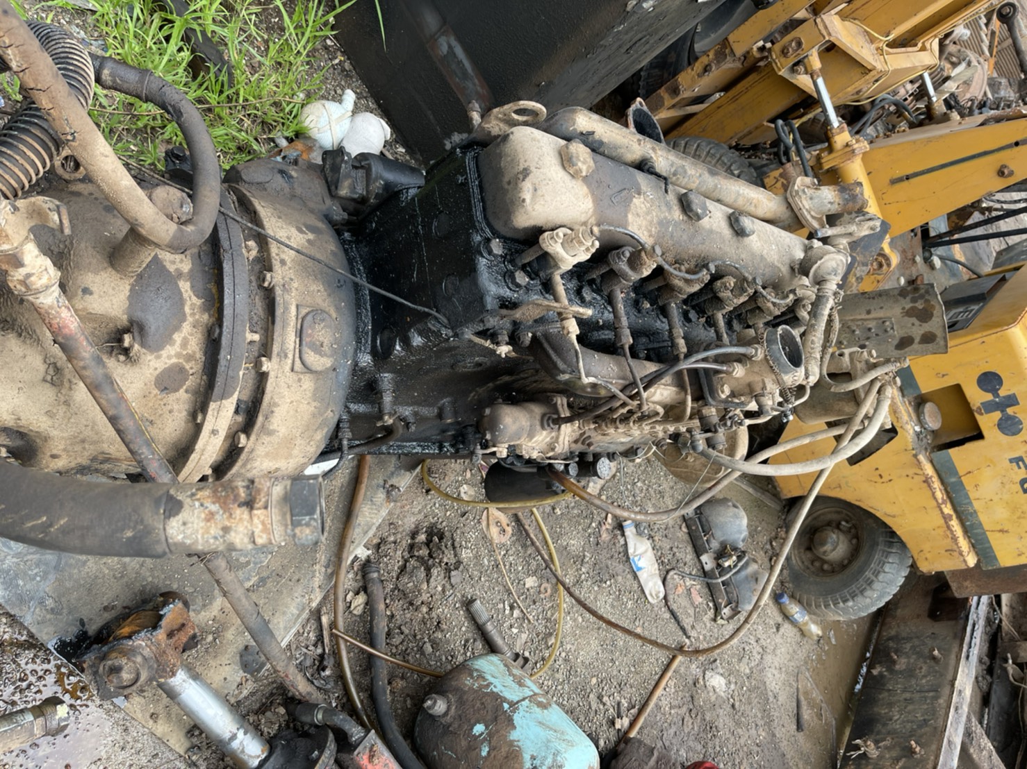 แยกอะไหล่ รถตัก เครื่องเกียร์ JH30 พร้อมใช้งาน 0816278866