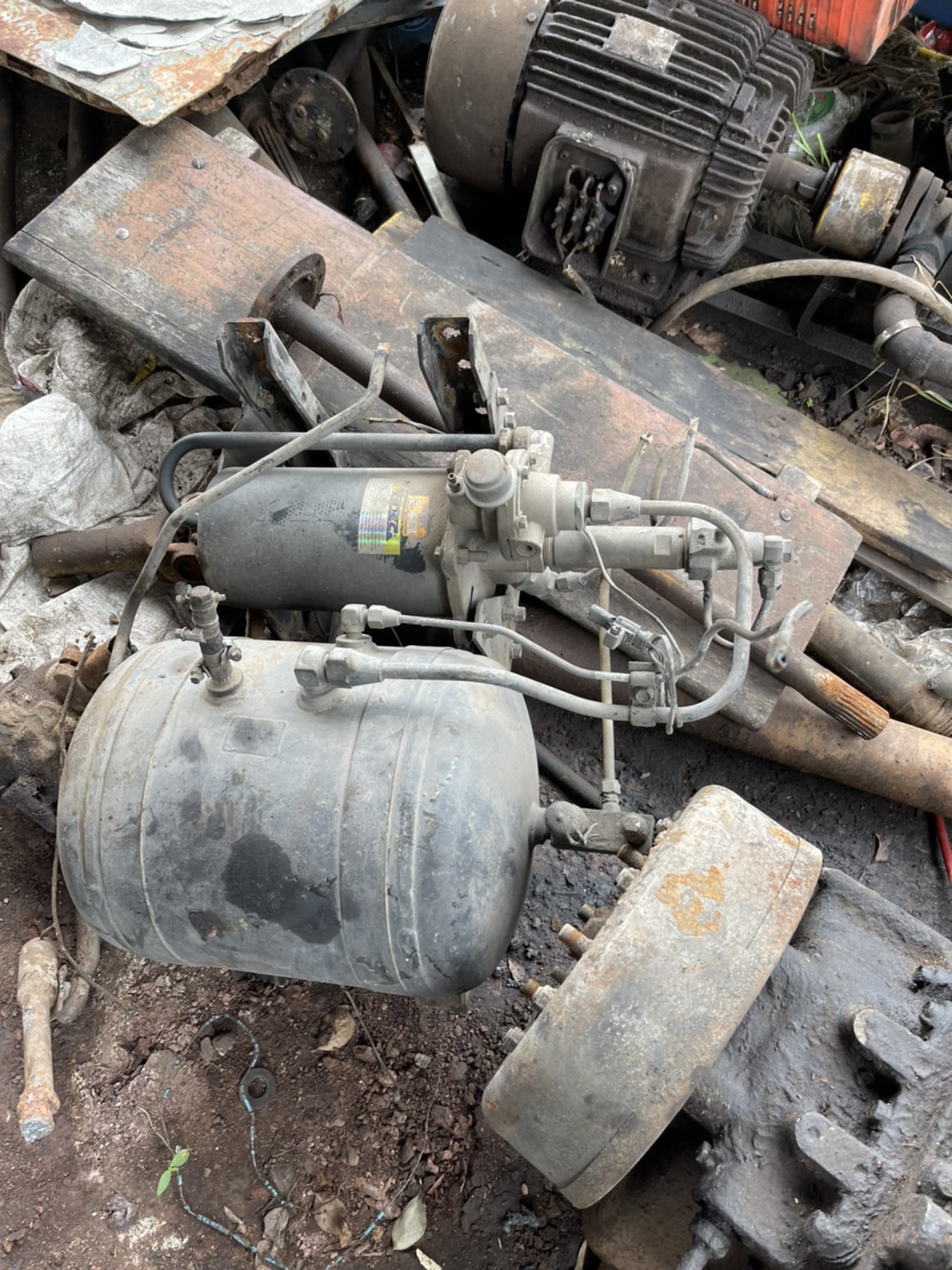 ชุดถังเบรค ร้อกกี้ 175 ชุดละ2500 บาท 0816278866