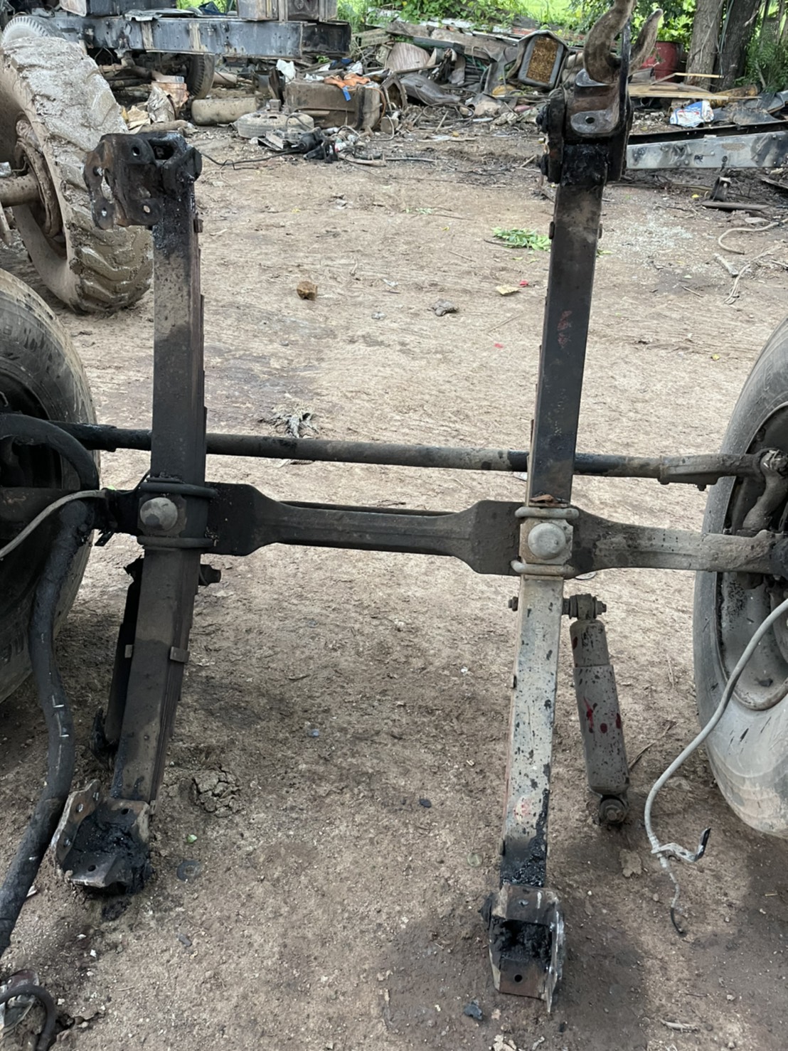 คานหน้า Hino พร้อมแหนบ 19000บาท สะดือ 31 นิ้ว พร้อมใช้งาน 0816278866