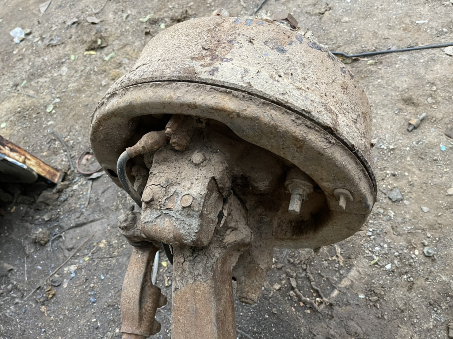 คานหน้า พร้อมชุดแหนบ FUSO เบรคใหญ่ 25000บาท 0816278866 คานหน้า พร้อมชุดแหนบ FUSO เบรคใหญ่ 25000บาท 0816278866