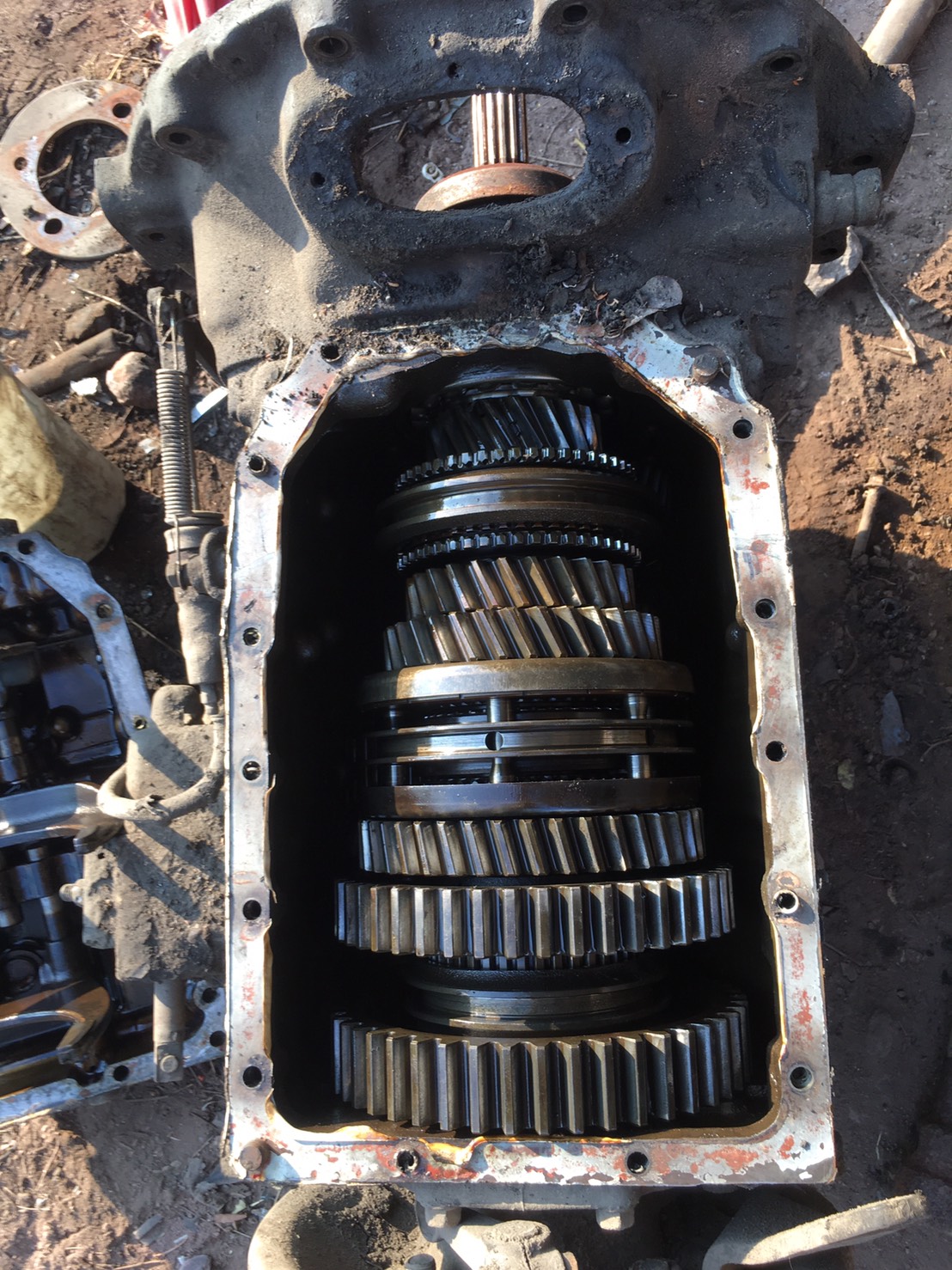 เกียร์ ฟูโซ่ M8-2 6เกียร์ถอย พร้อมเกียร์ฝาก 28000บาท