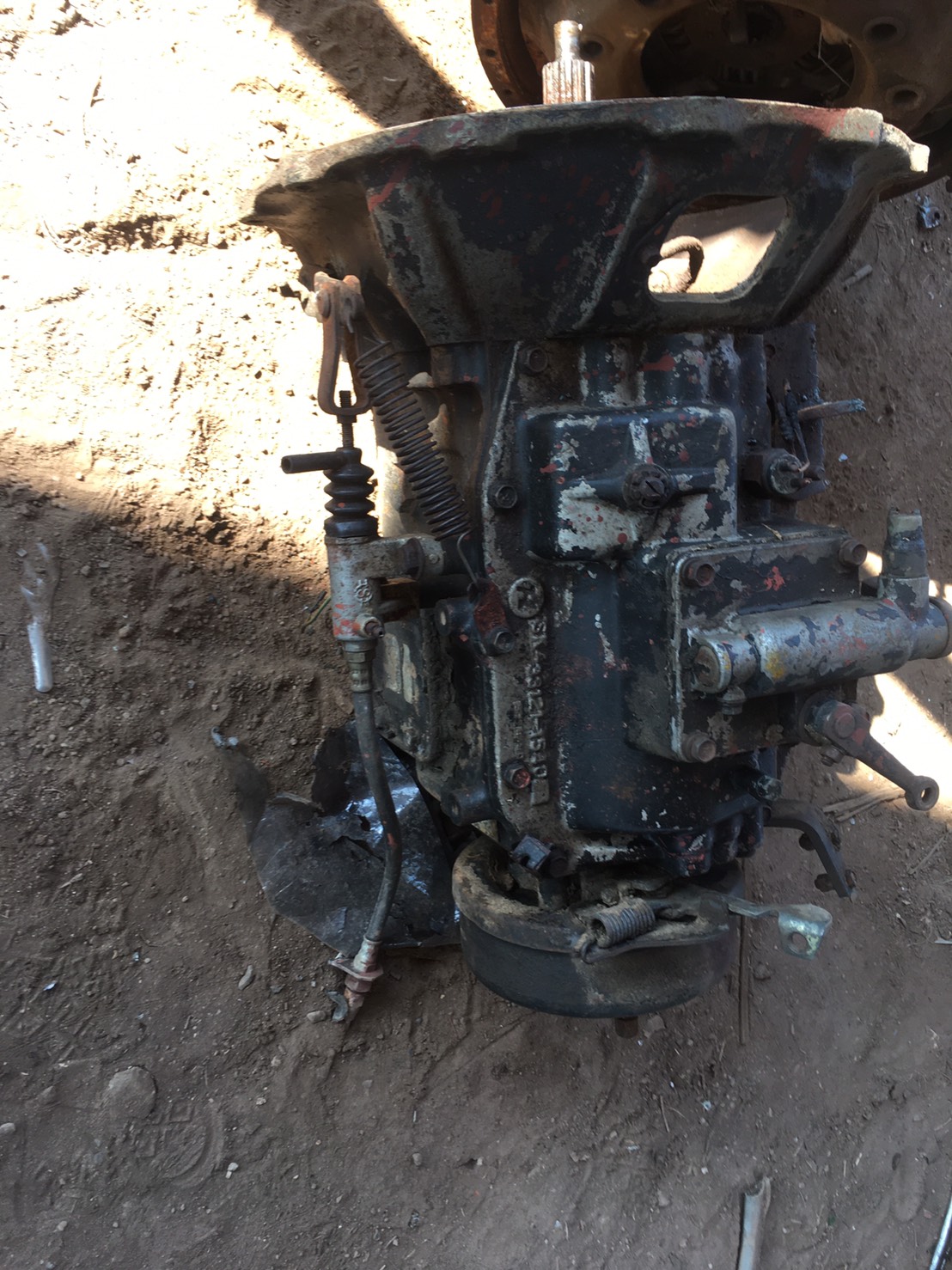 เกียร์ hino FC  พร้อมใช้งาน16000 บาท