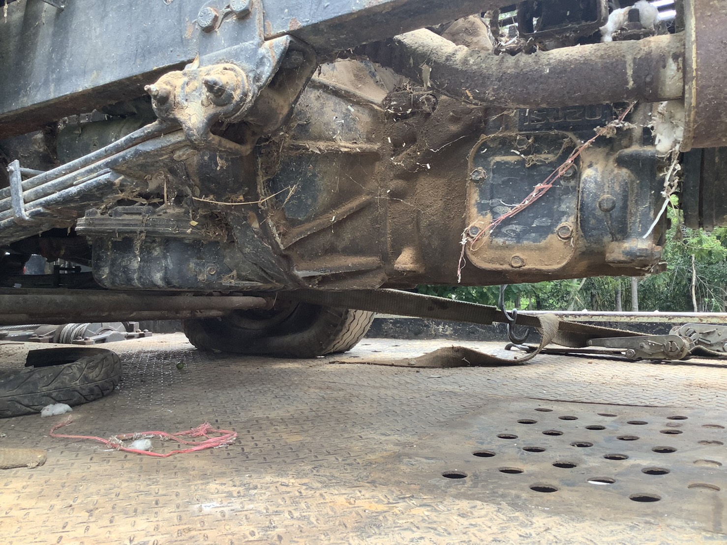 รถสีข้าว เครื่อง ISUZU 115 แรง