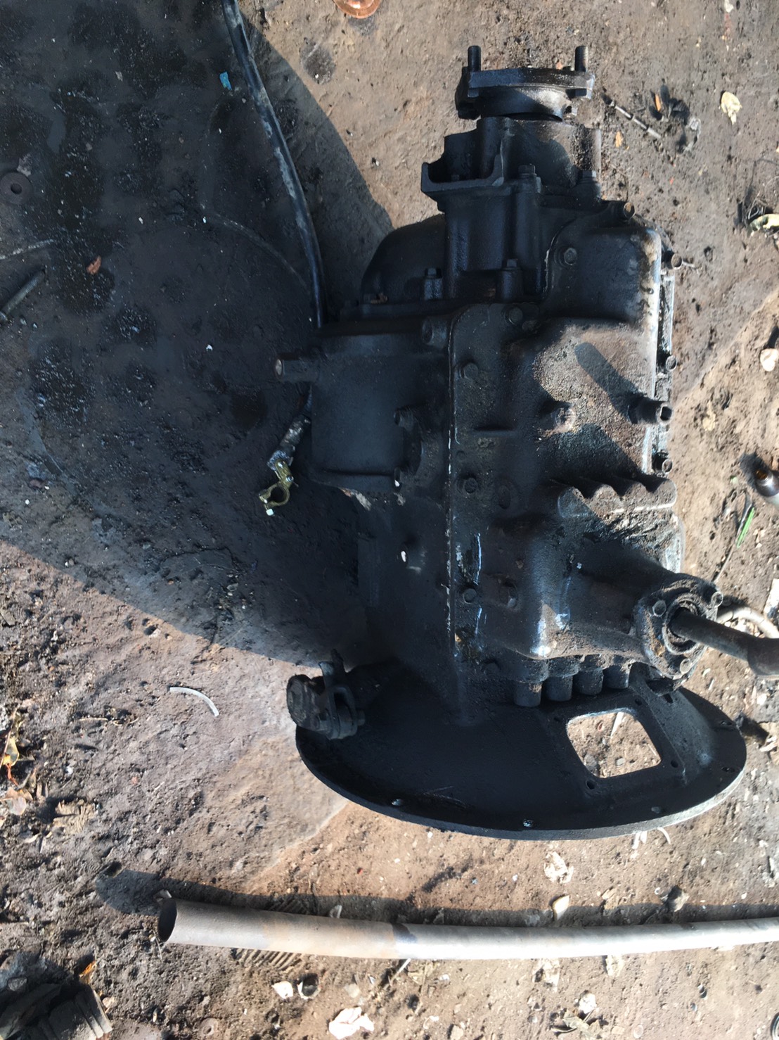 เกียร์ ISUZU หัวยาว 6 เกียร์ถอย 15000บาท พร้อมใช้งาน