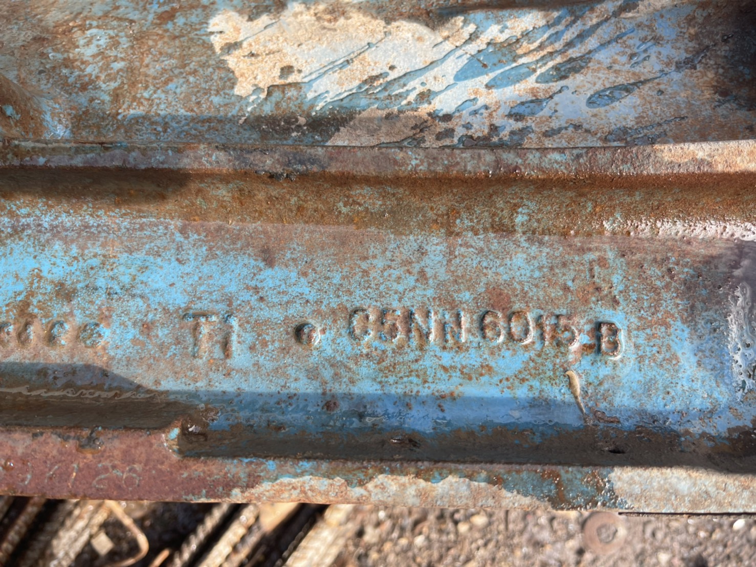 เสื้อรถไถ่ FORD ฝาสูบ ก้นอ่าง T1 28000บาท 0816278866