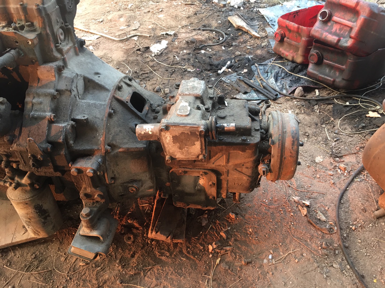 ขายเกียร์ ISUZU 6 เกียร์ถอย 22000บาท พร้อมใช้งาน