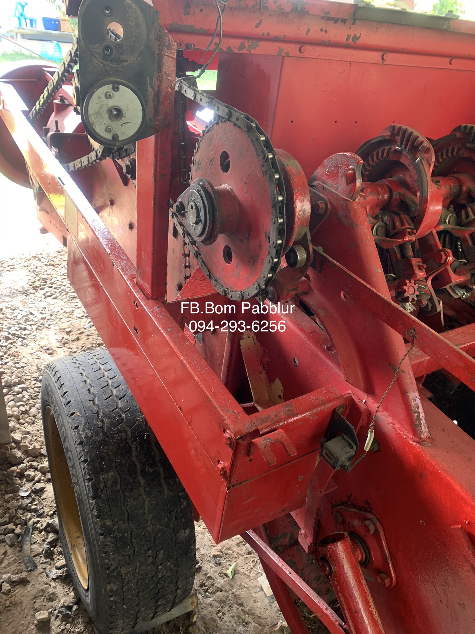 ขายเครื่องอัดฟาง New Holland ขายเครื่องอัดฟาง New Holland