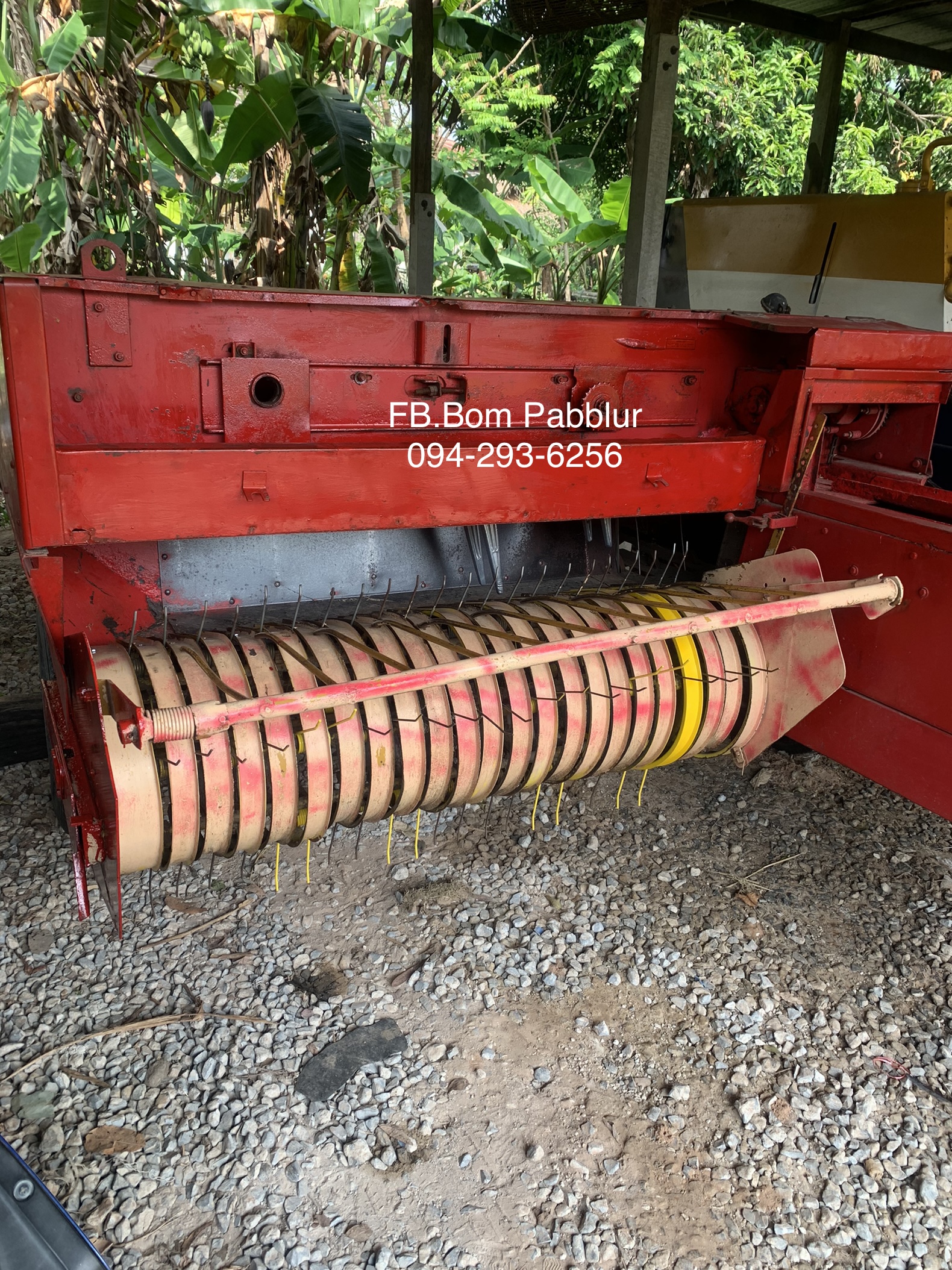 ขายเครื่องอัดฟาง New Holland ขายเครื่องอัดฟาง New Holland