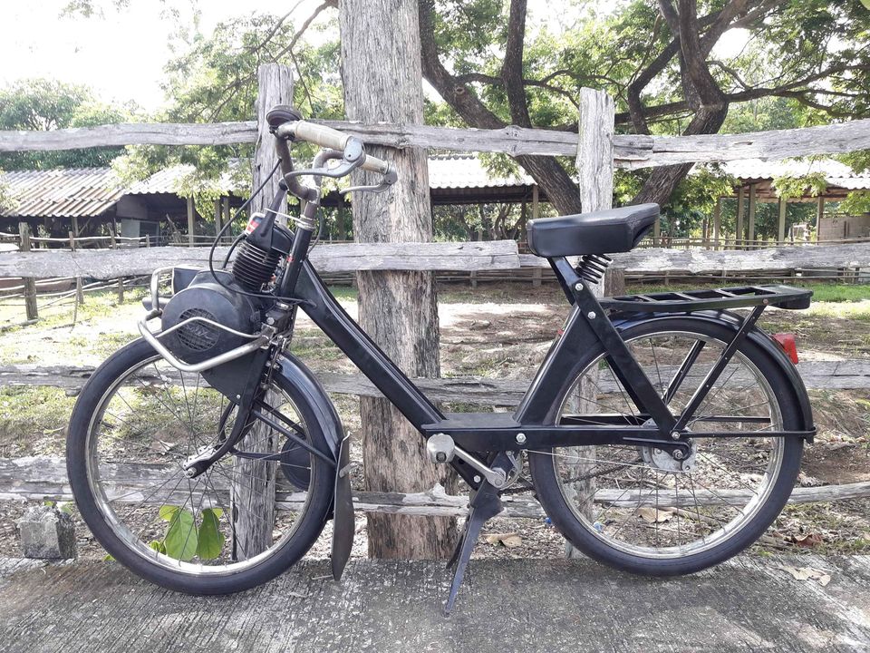 รถปั่นติดเครื่อง ฝรั่งเศส solex รุ่น 3800 รถประมาณ 1966 รถเดิมสวยเสีเดิมโรงงาน รถปั่นติดเครื่อง ฝรั่งเศส solex รุ่น 3800 รถประมาณ 1966 รถเดิมสวยเสีเดิมโรงงาน