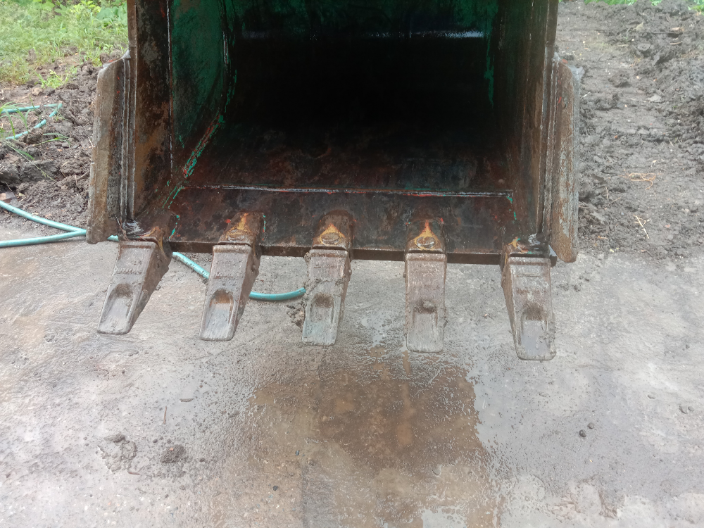 ขายบุ้งกี๋sk100สลัก60หน้ากว้าง90โทร 0904545128