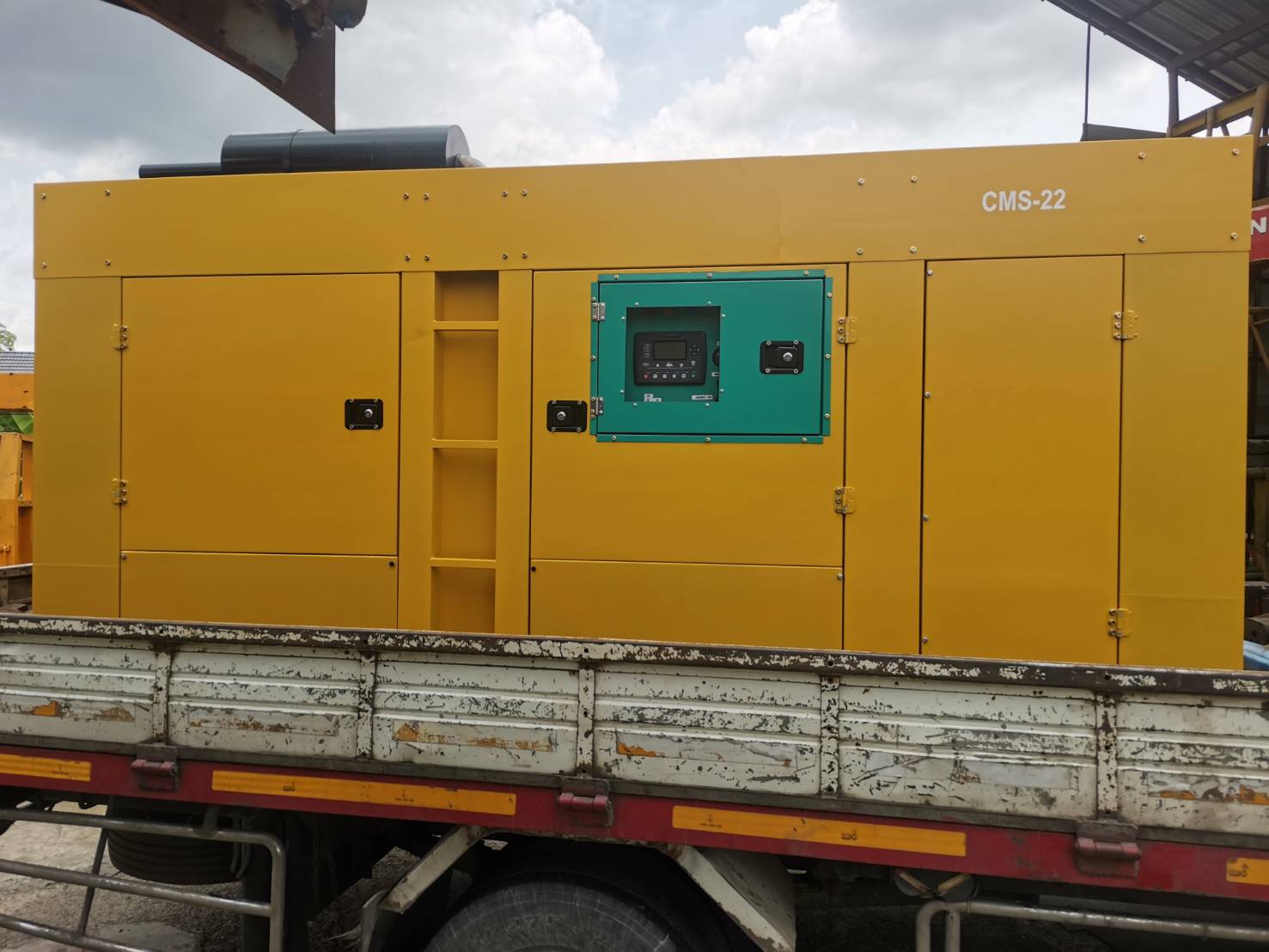 เครื่องปั่นไฟ Diesel CUMMINS USA.แท้ (มือสองประกอบใหม่) มีบริษัท จัดไฟแนนซ์ขึ้นอยู่กับเครดิตผู้ซื้อ