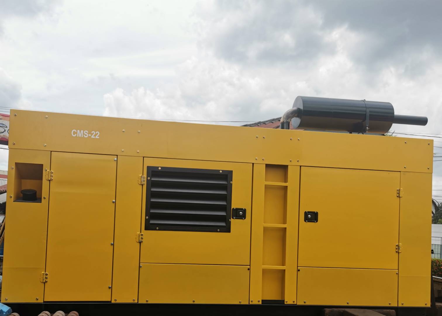 เครื่องปั่นไฟ Diesel CUMMINS USA.แท้ (มือสองประกอบใหม่) มีบริษัท จัดไฟแนนซ์ขึ้นอยู่กับเครดิตผู้ซื้อ