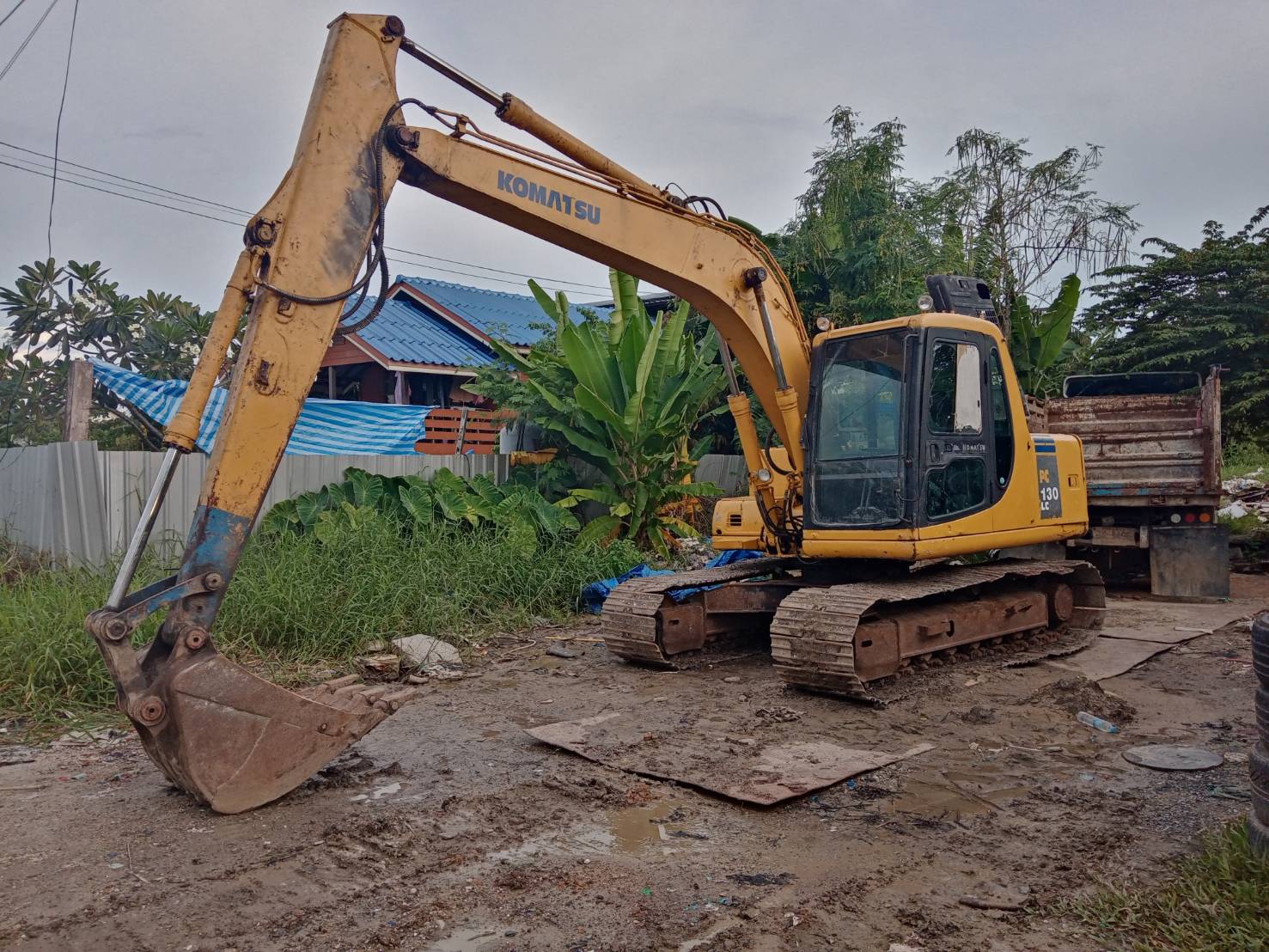 ขาย  Komatsu PC 130-6 Lc