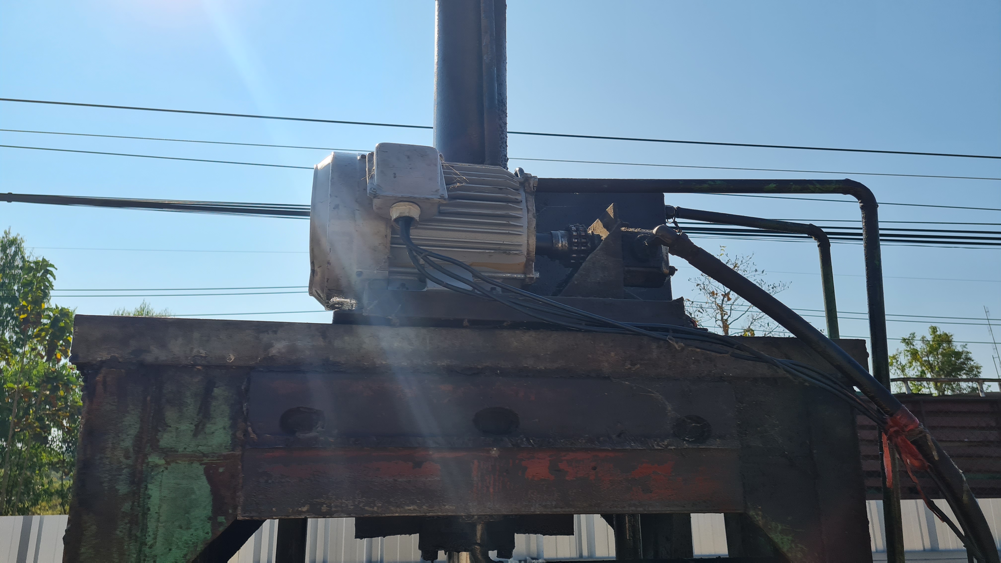 ขาย แท่นอัด หรือเครื่องอัด วัสดุรีไซเคิล