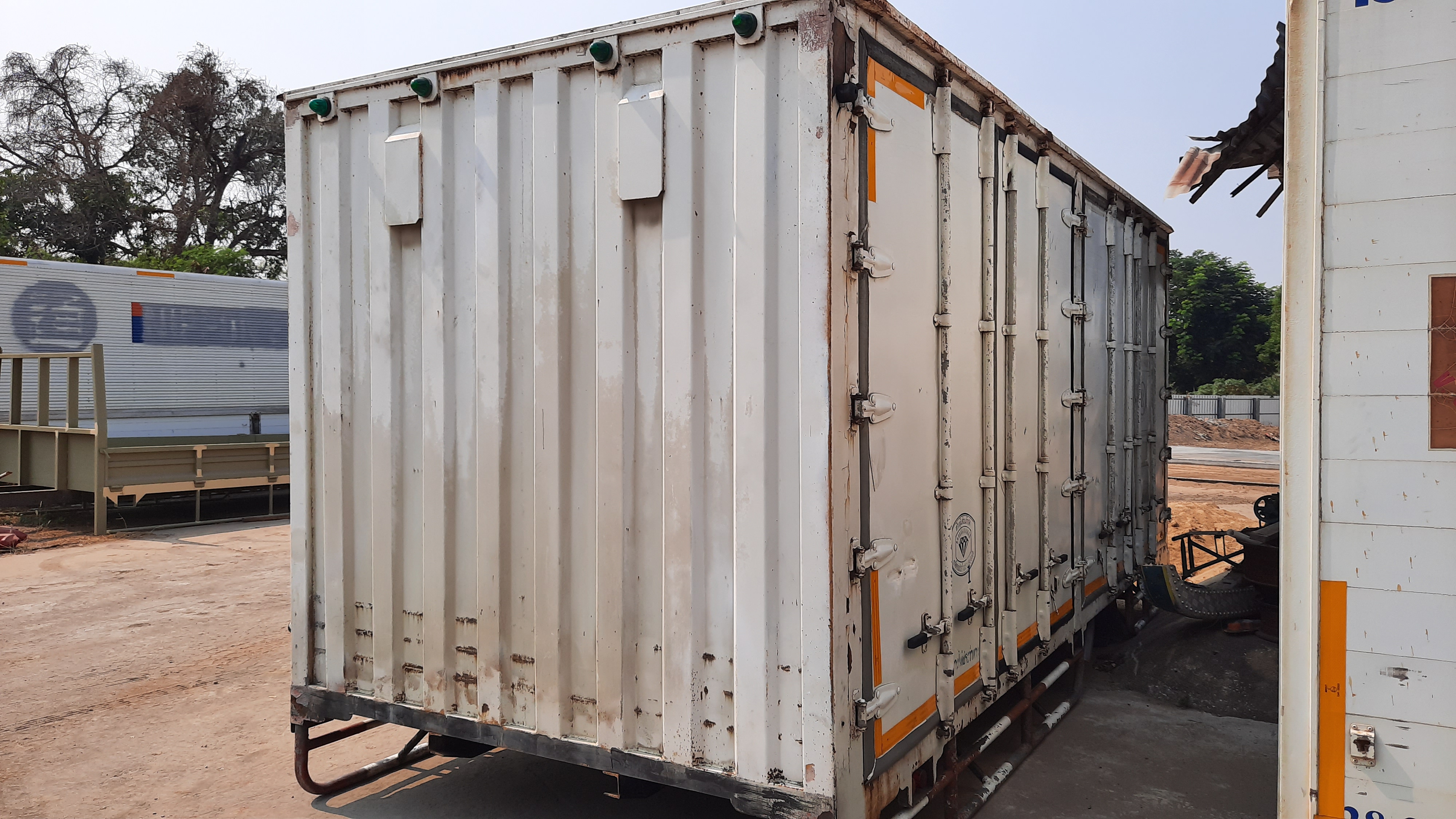 ตู้แห้ง 10 บาน สภาพสวย